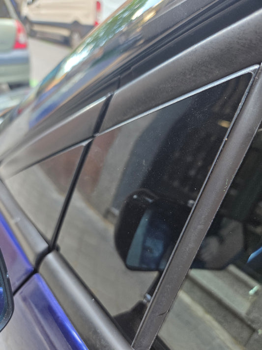 Abarth Fiat 500 Pilares B-Pillar Negro Brillo