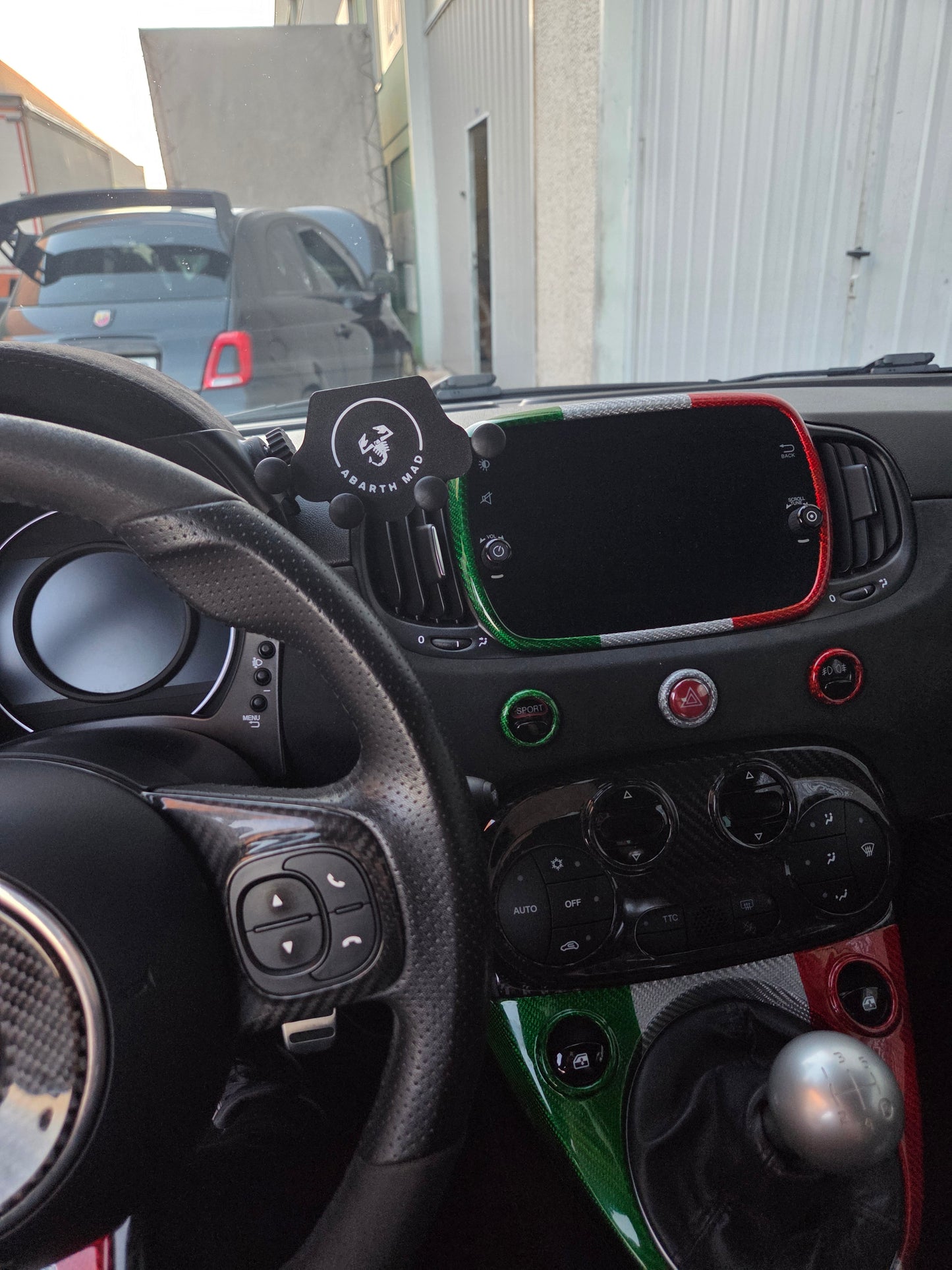 Abarth 2016+ Restyling Carbono Italia 🇮🇹 Marco Pantalla 5" o 7" Nav Screen Surround