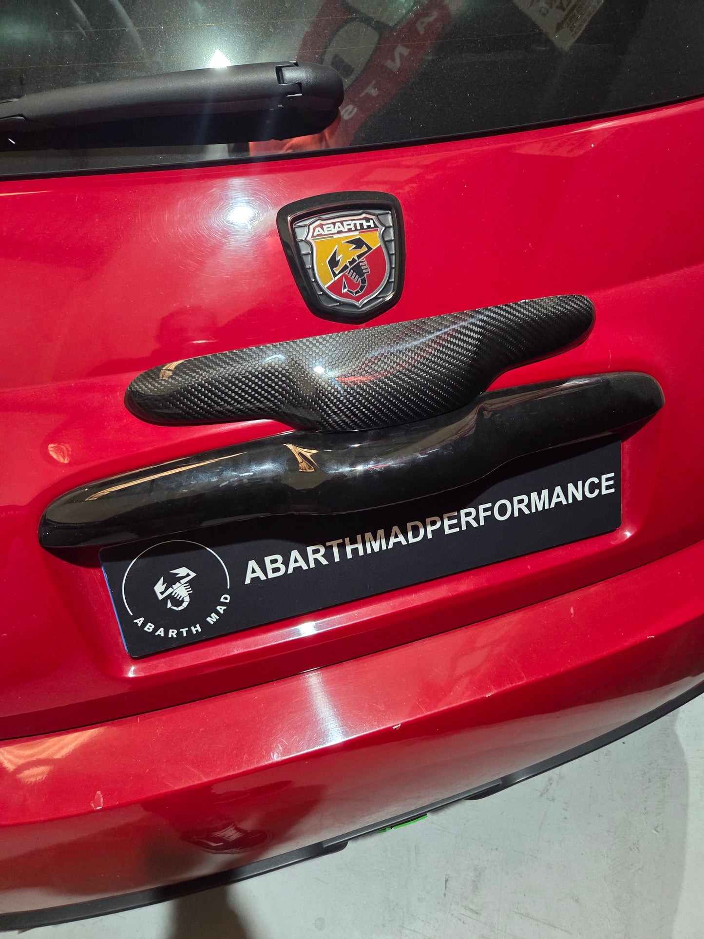 Abarth 500 All Model Rear Boot Handle Cover Tirador Maletero Fibra de Carbono Real Carbon Fiber 100% Real