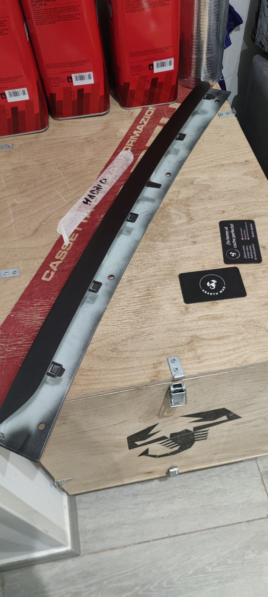 Labbro Anteriore Competizione OEM OEM Abarth Labbro Anteriore Grigio Antracite