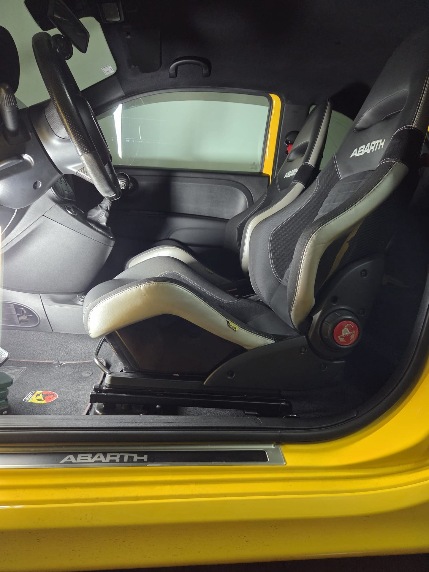 Abarth Kit Sabelt Lowering Brackets Reduced Bases