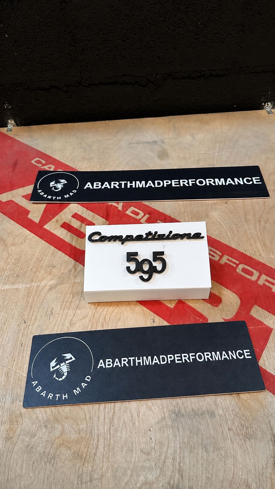 Abarth Emblem Badge TURISMO, COMPETIZIONE emblema (1) ⚫⚪🔴🟡