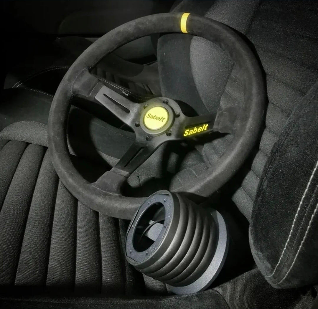 Abarth 500 Kit Volante Steering Wheel desplazado 90° Carbono RRS o Sabelt 65° y Piña Racing Específica + Hub