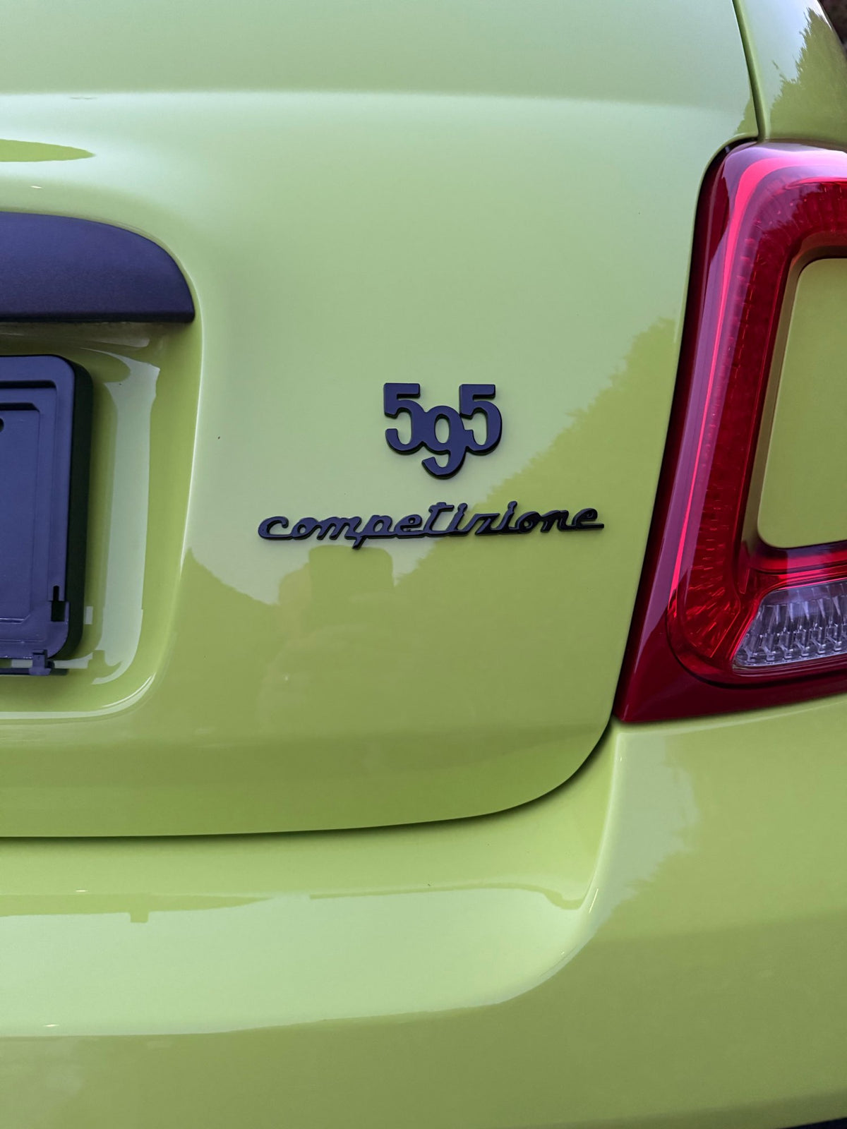 Abarth Emblem Badge TURISMO, COMPETIZIONE emblema (1) ⚫⚪🔴🟡
