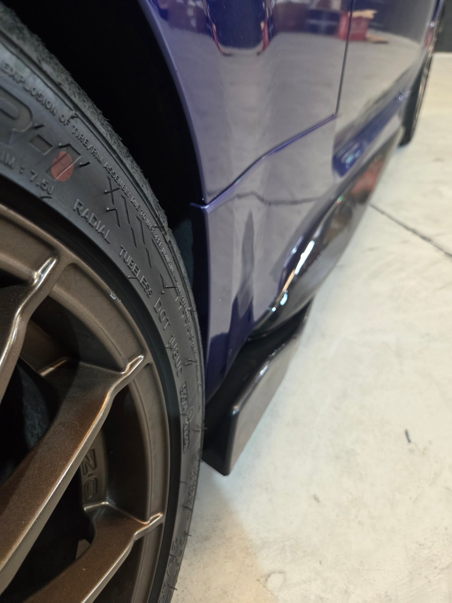 Abarth Fiat Side Skirt Fin Black or Carbon Look Taloneras Añadido Lateral