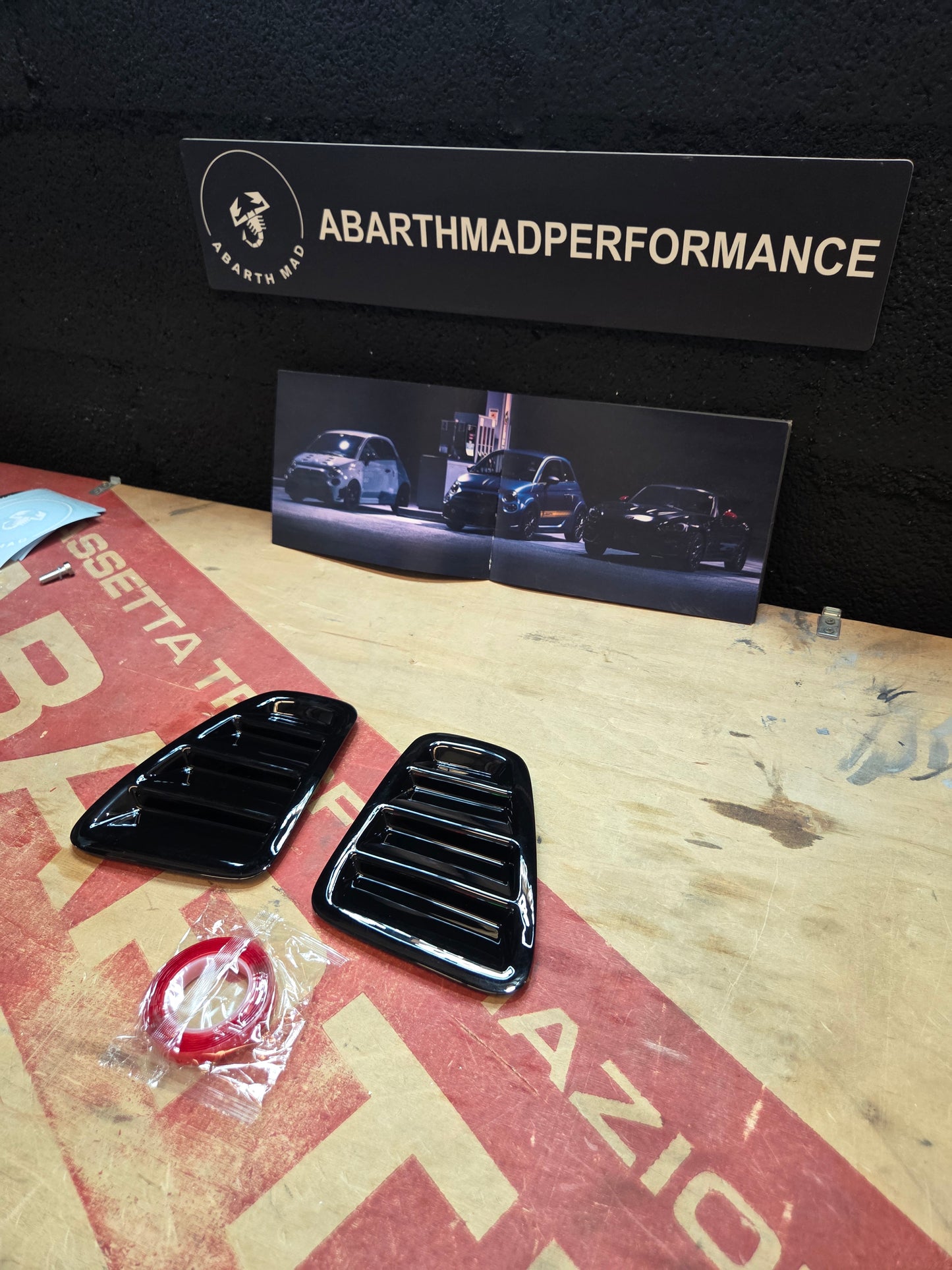 Abarth 2016+ Restyling Cover Faros Traseros Estillo Rejilla Negro brillo Tail lights Insert Cover