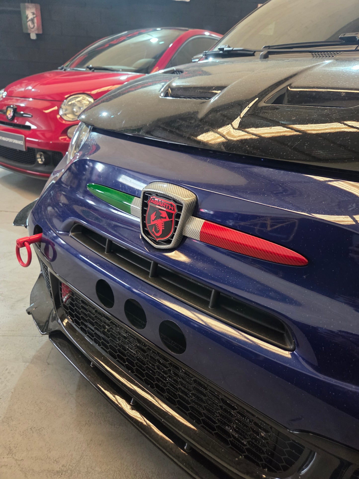 Abarth Fiat Cover Emblema Delantero OEM Fibra de Carbono Italia 🇮🇹