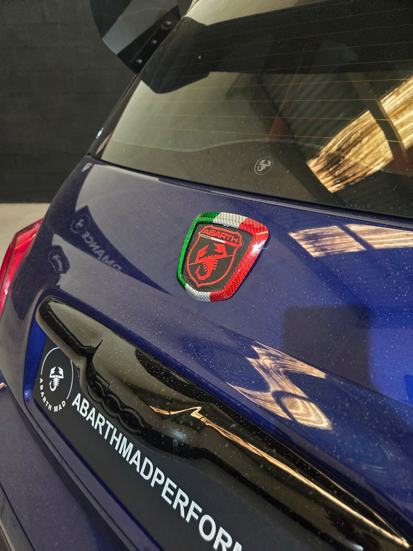 Abarth Cover Emblema Trasero Carbono Italia 🇮🇹 Rear Emblem