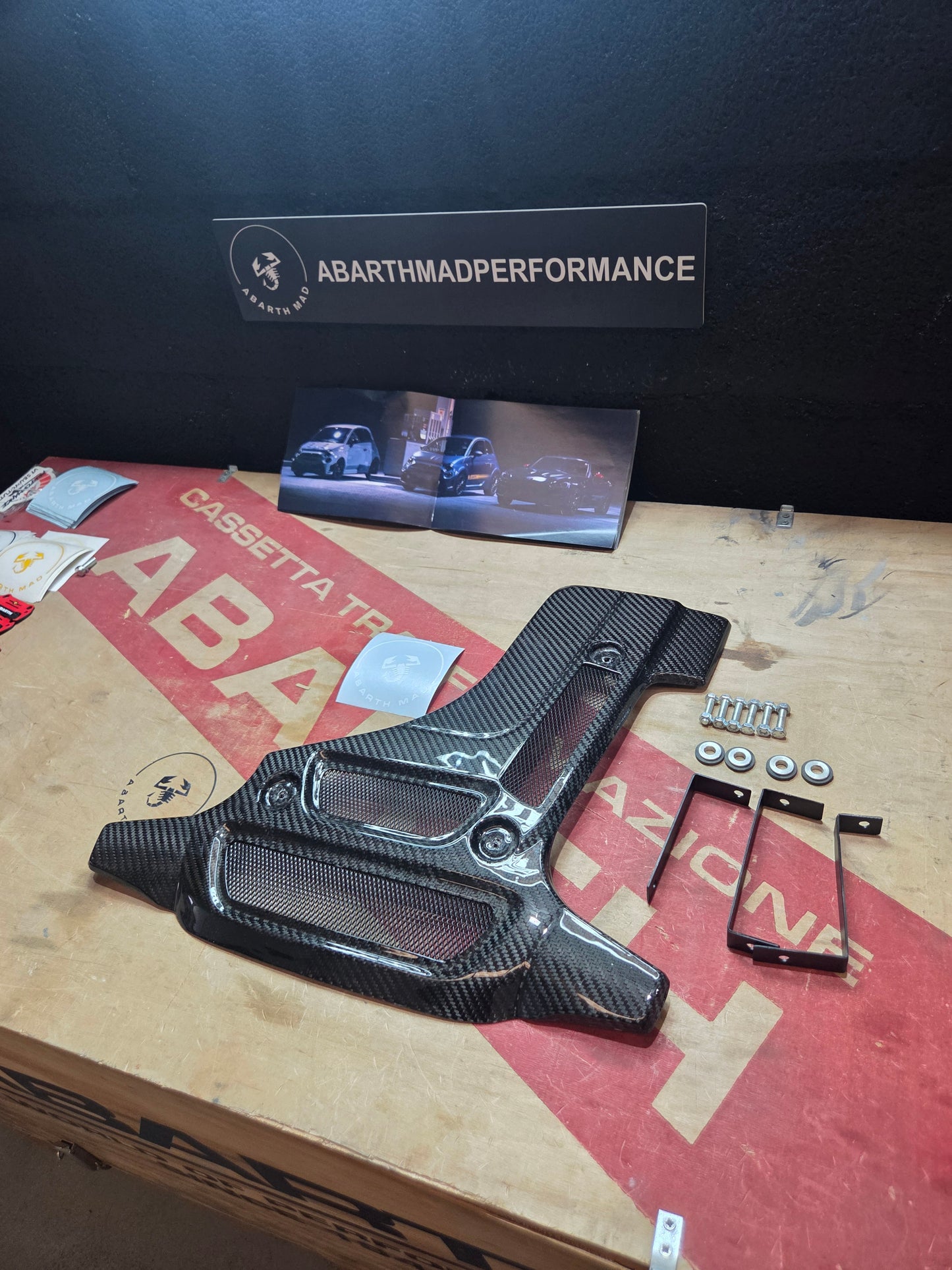 Abarth Fiat Cover Engine Bay Tapa Motor Estético Replica Biposto Fibra de Carbono Real 100%