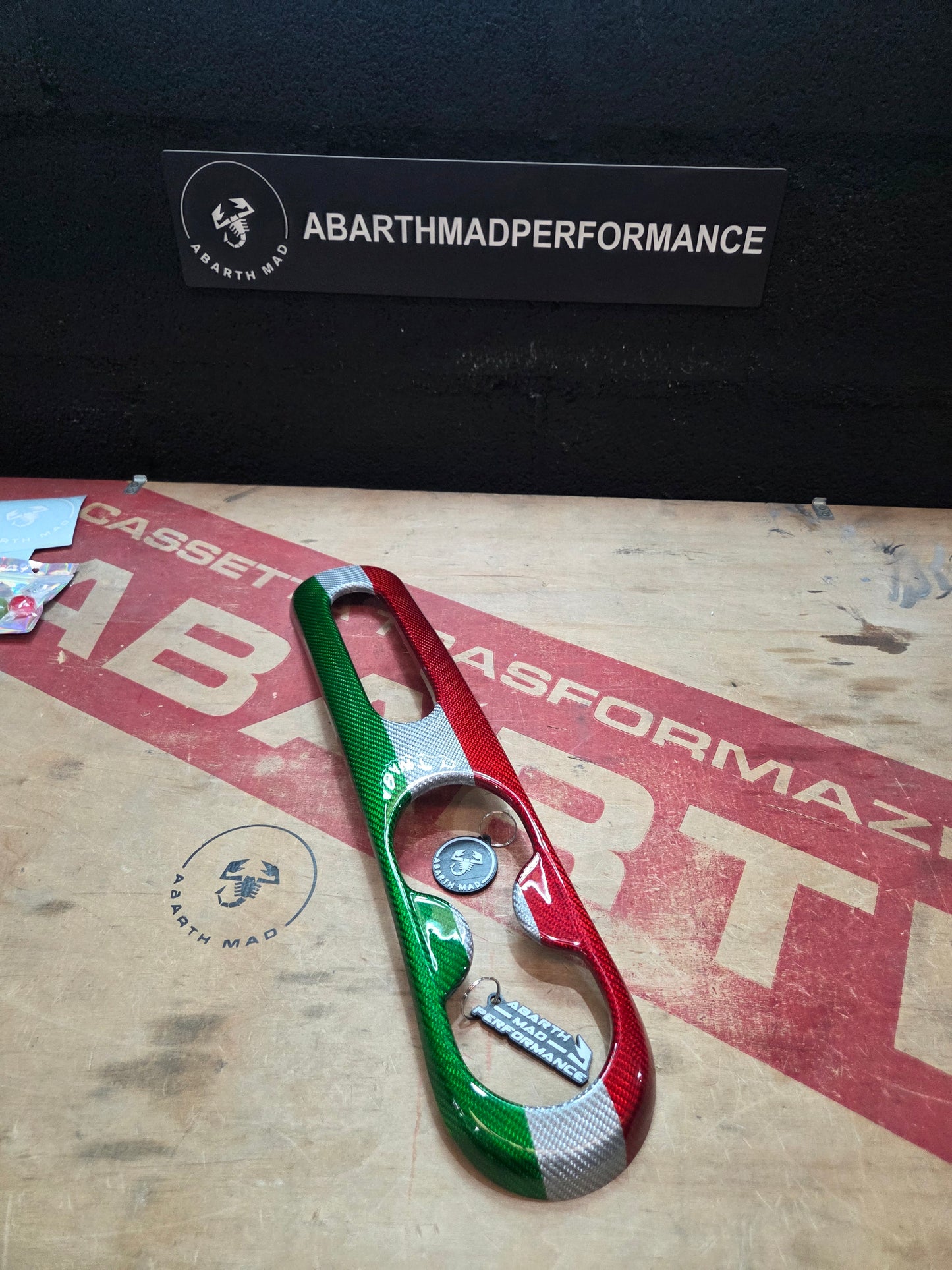 Abarth 2016+ Restyling Consola Túnel Freno de Mano Fibra de Carbono Italia 🇮🇹 Handbrake