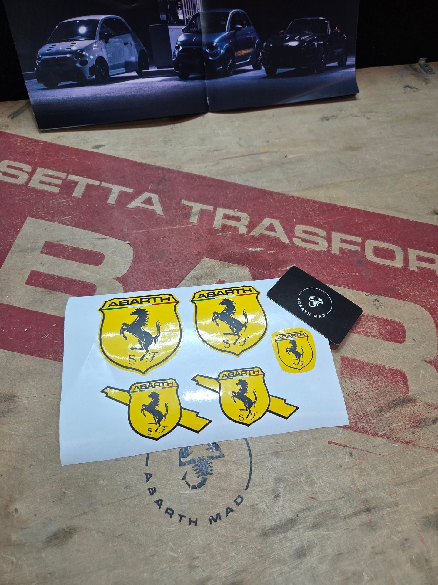 Abarth Kit Logos Ferrari 5 piezas Vinyl Sticker Pegatinas