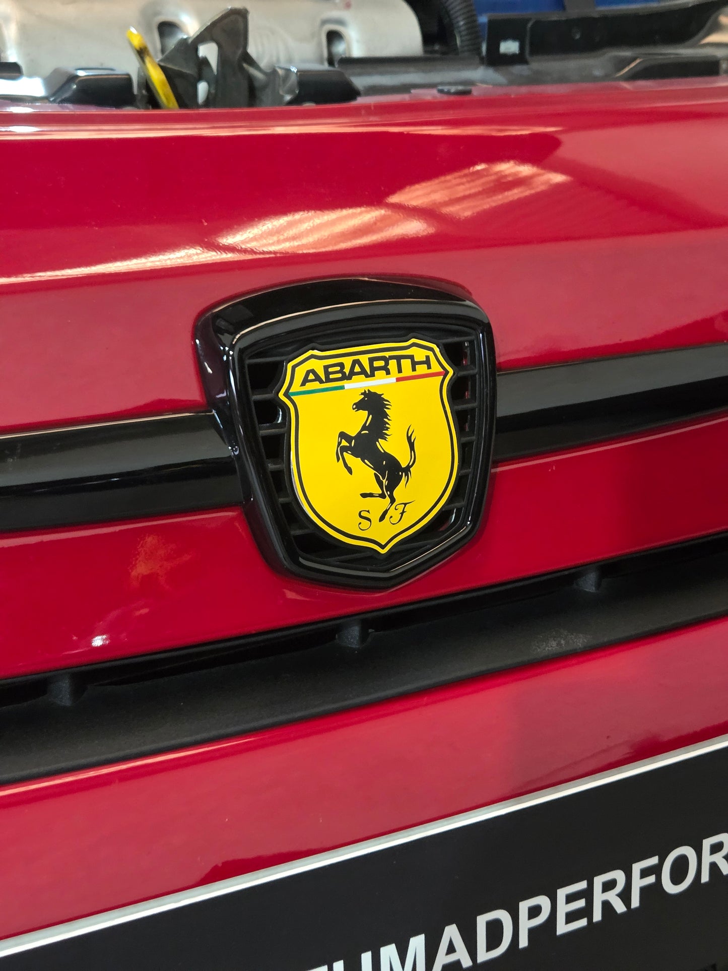 Abarth Kit Logos Ferrari 5 piezas Vinyl Sticker Pegatinas