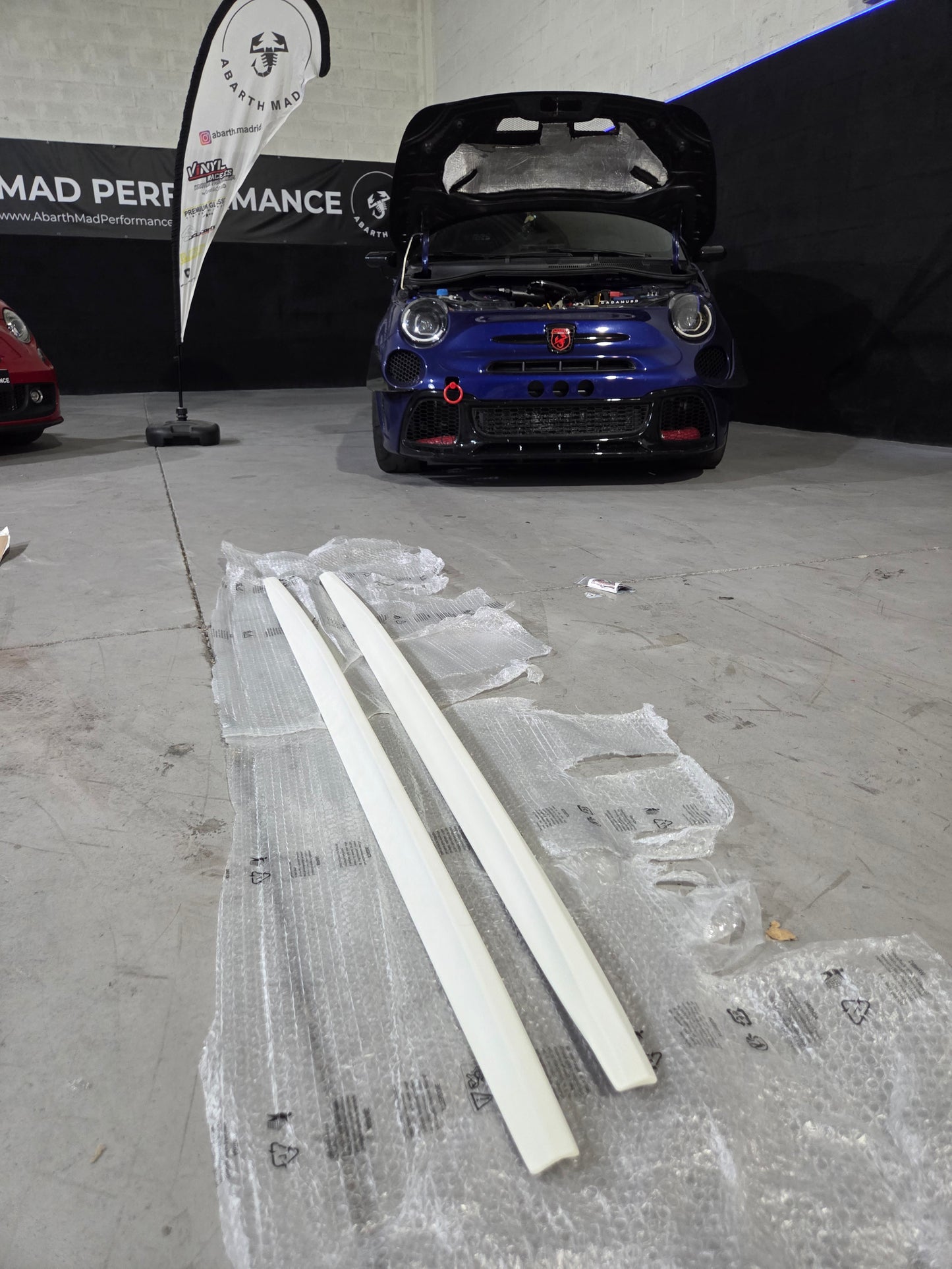 Abarth CHD Añadido Taloneras Fibra Skirt Insert Fiber
