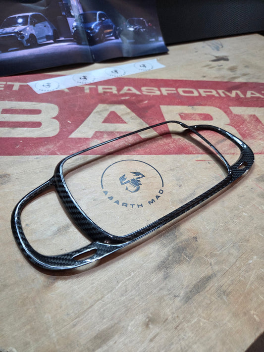 Abarth 2016+Carbon Fiber Restyling Nav Pantalla 7" Screen + Aireators Surround Cover