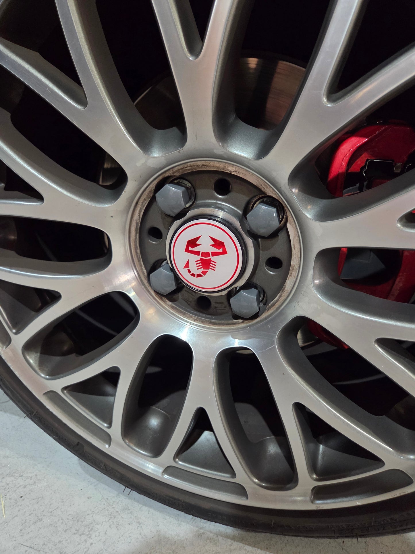 Cover Tapa Tornillos Llantas Bolts Wheels Nuts Cup ABS (16uds)