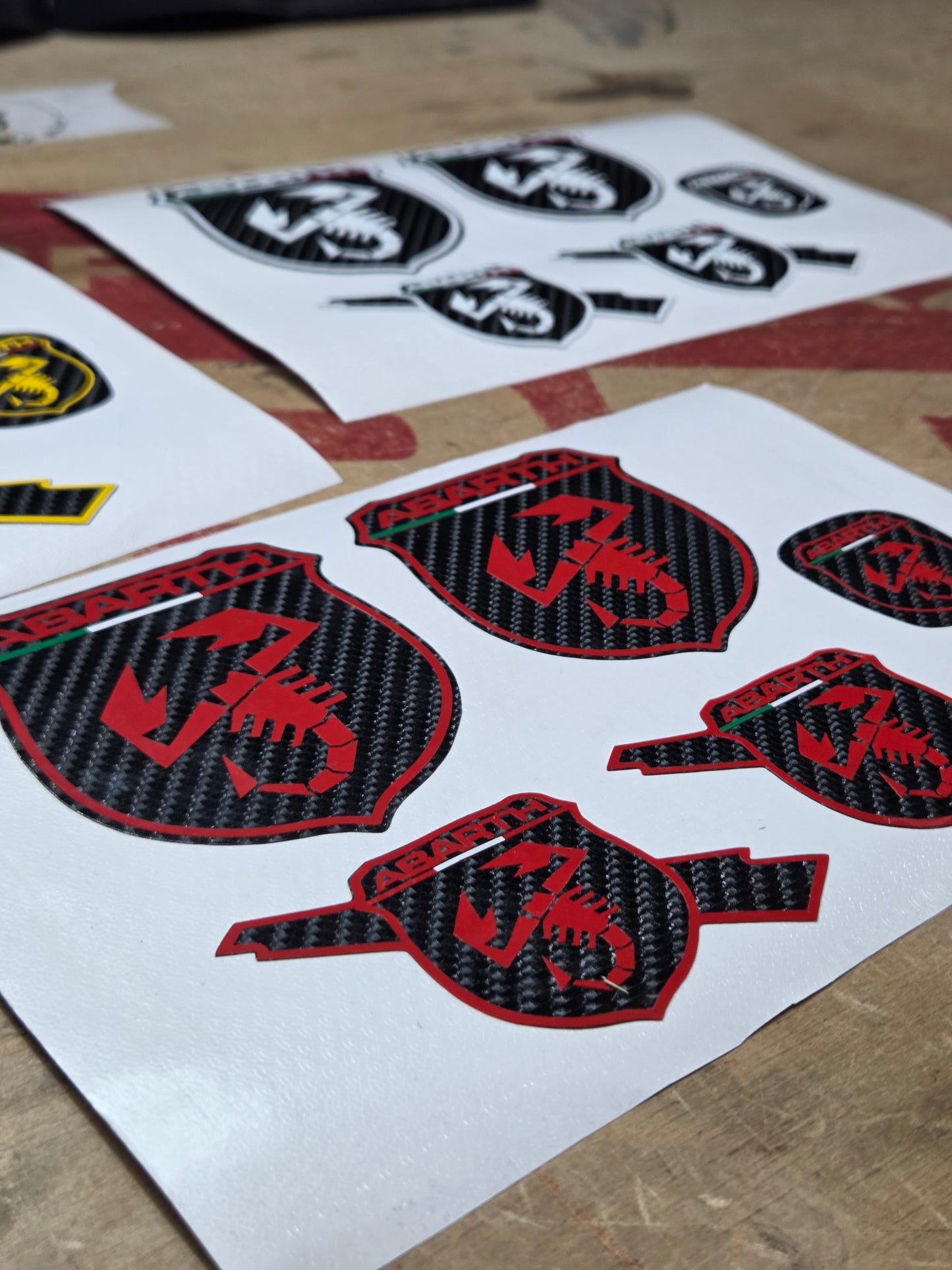 Abarth Carbon Kit Logos Vinilo Emblemas Copri (5 vinilos)