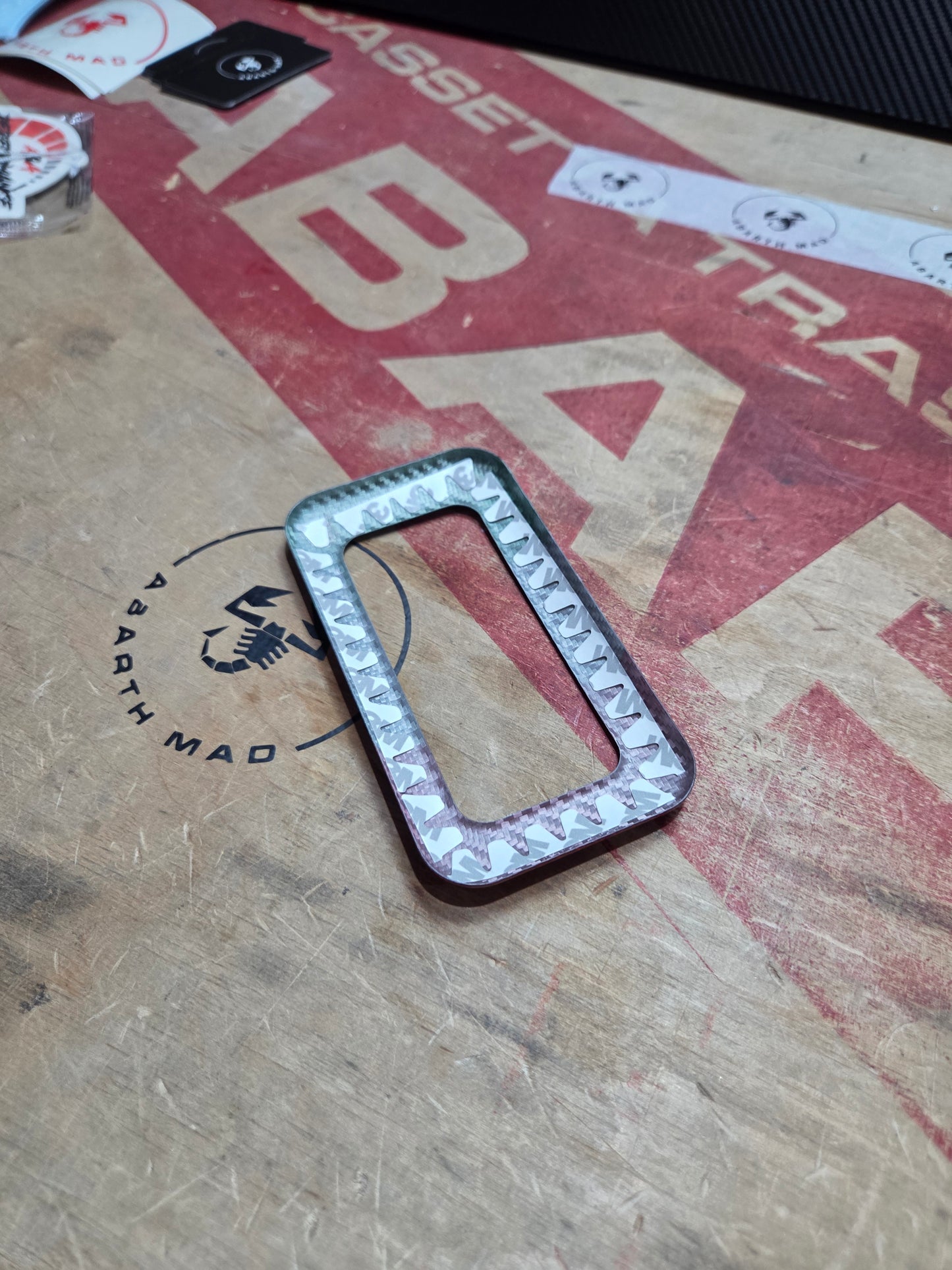 Abarth Fiat Cover Fibra de Carbono Italia 🇮🇹 Luz Techo Dom Light