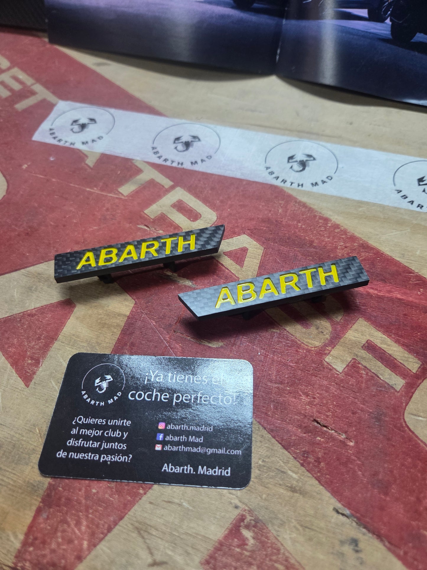 New! Abarth Restyling 2016+ Side Mesh Grille Carbon Fiber Emblem Rejillas Laterales (2)