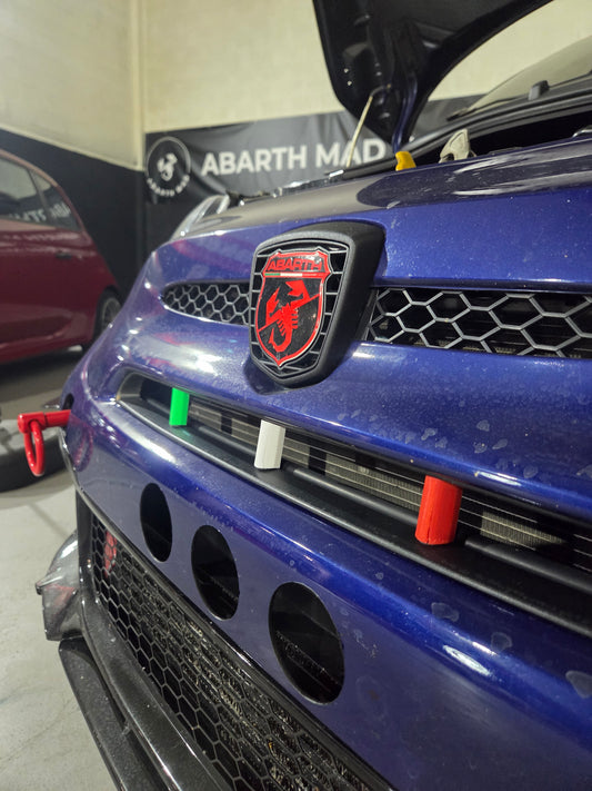 Abarth 2016+ Restyling Italia 🇮🇹 Bumper 3D Insert Grille Rejilla Cover Bandera