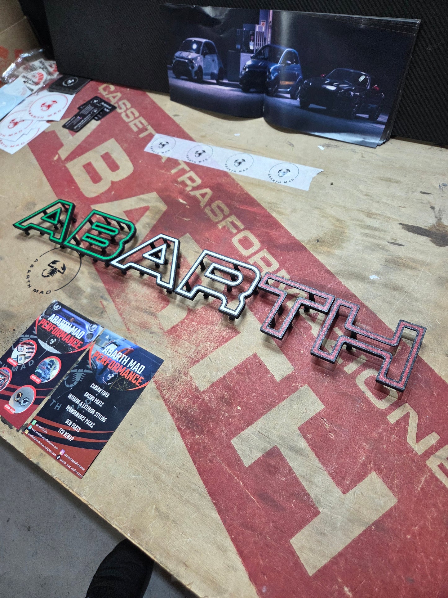 New!! Abarth 2016+ Restyling 3D Easy Fit Letras Clip Letters Front Bumper Grille Rejilla Delantera