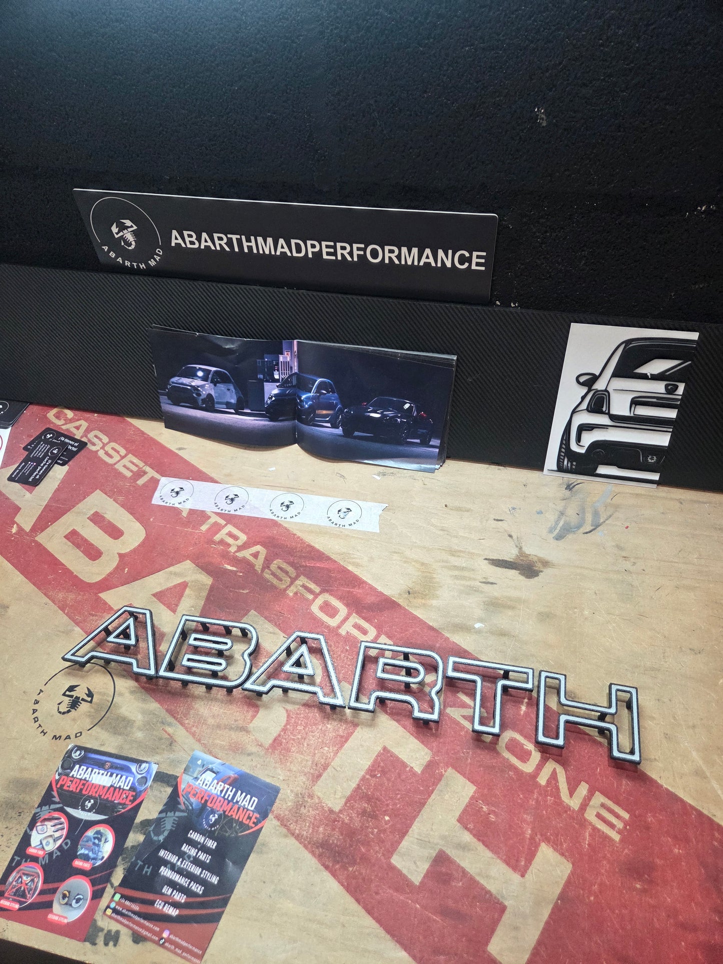 New!! Abarth 2016+ Restyling 3D Easy Fit Letras Clip Letters Front Bumper Grille Rejilla Delantera