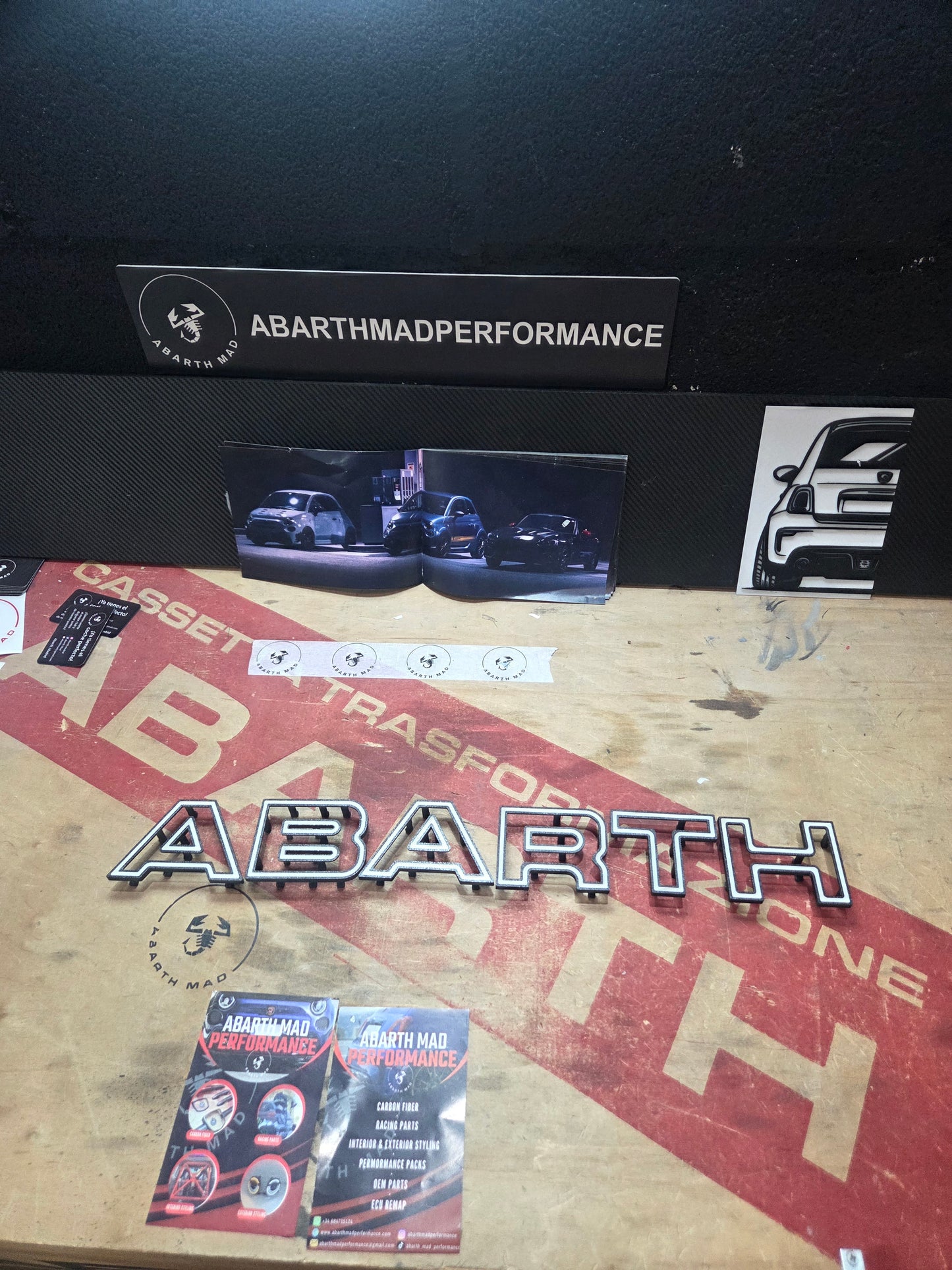 New!! Abarth 2016+ Restyling 3D Easy Fit Letras Clip Letters Front Bumper Grille Rejilla Delantera