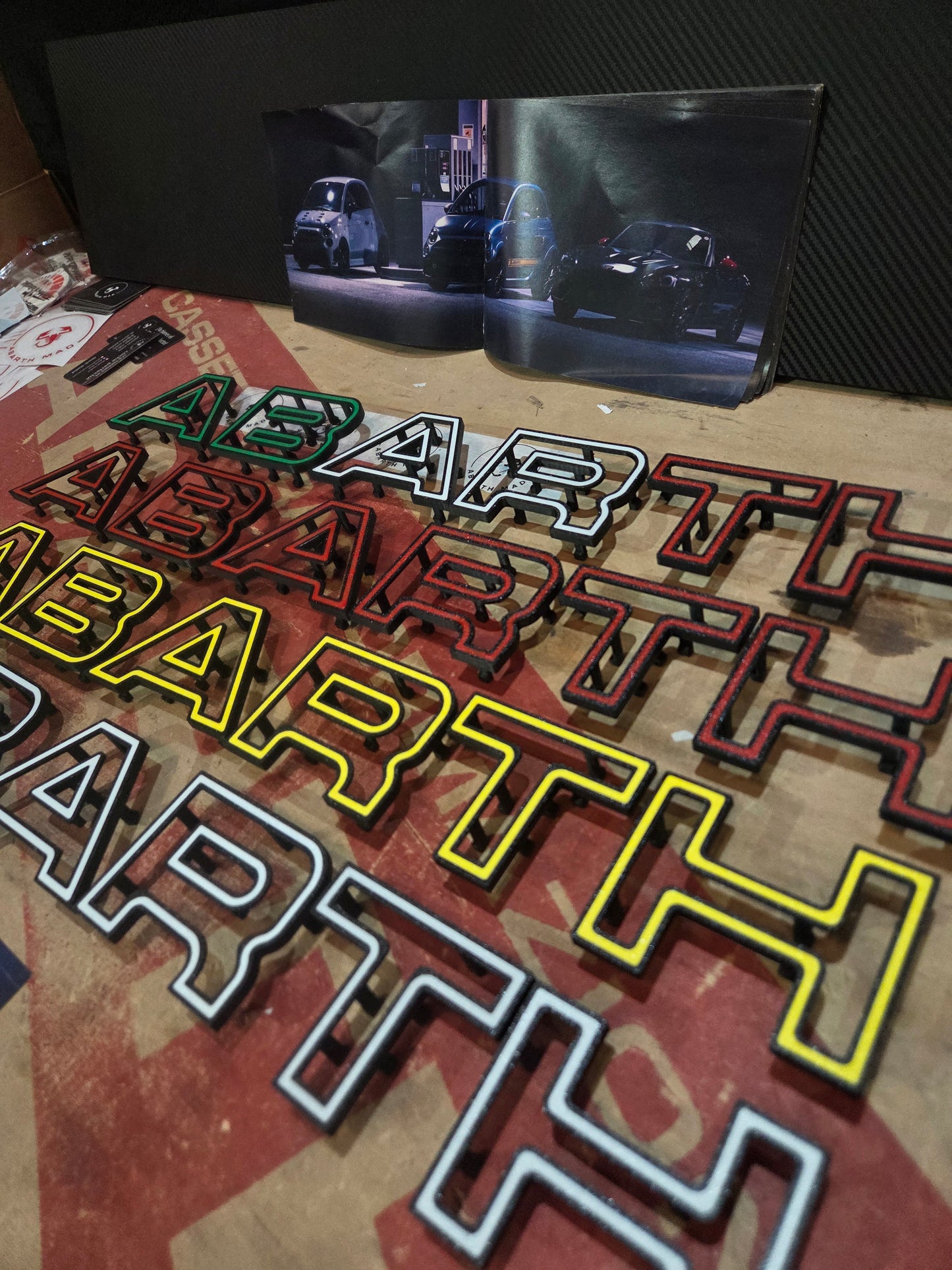 New!! Abarth 2016+ Restyling 3D Easy Fit Letras Clip Letters Front Bumper Grille Rejilla Delantera