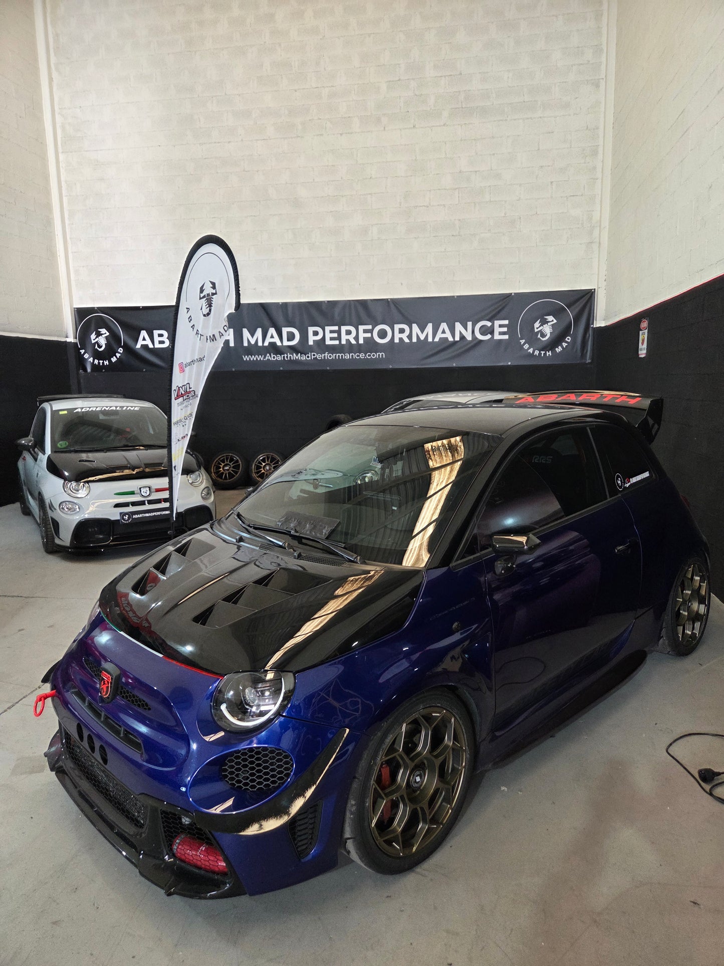 Abarth Hood Capó Performance Fibra Doble Salida Air Ducts