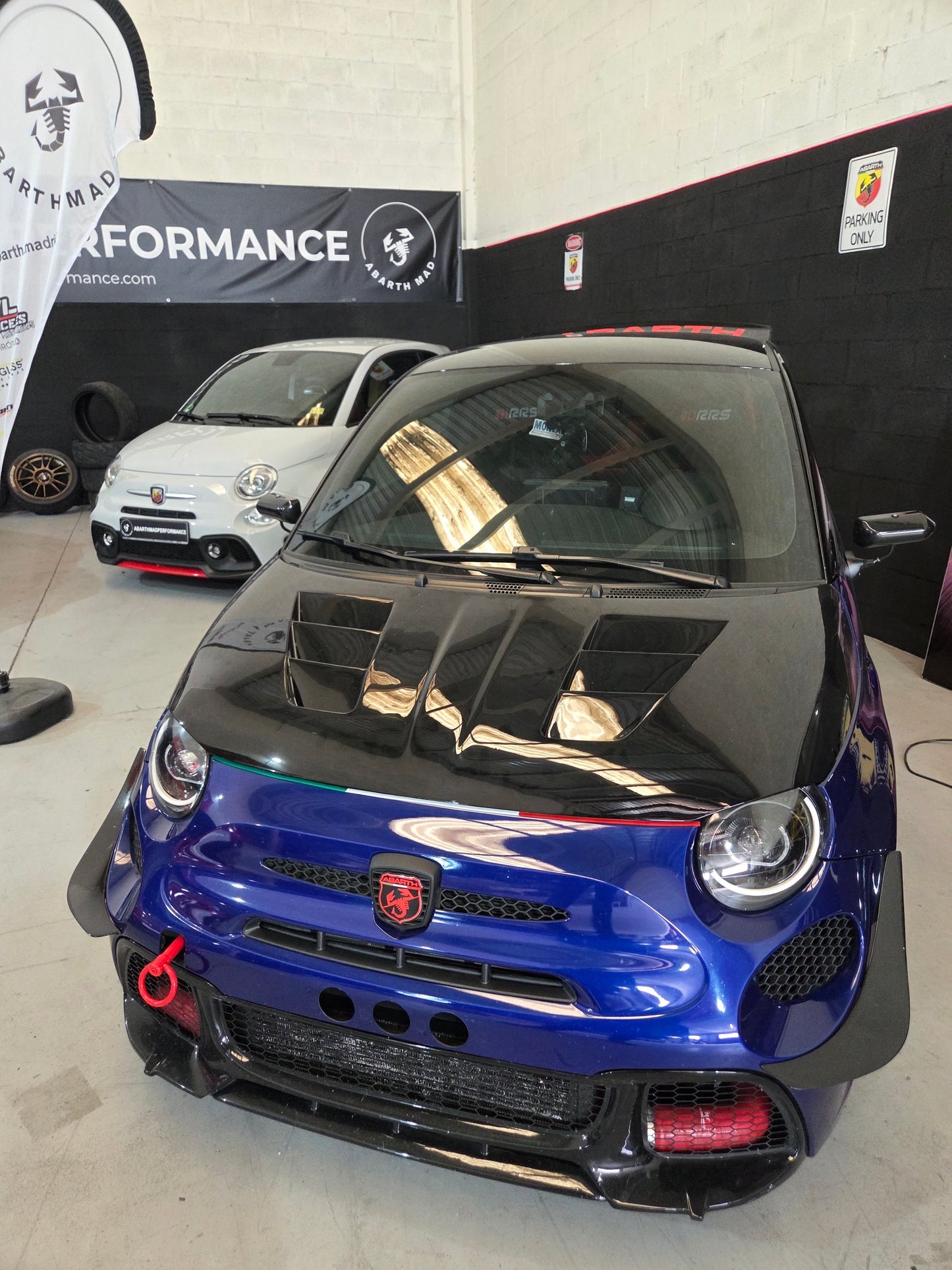 Abarth Hood Capó Performance Fibra Doble Salida Air Ducts