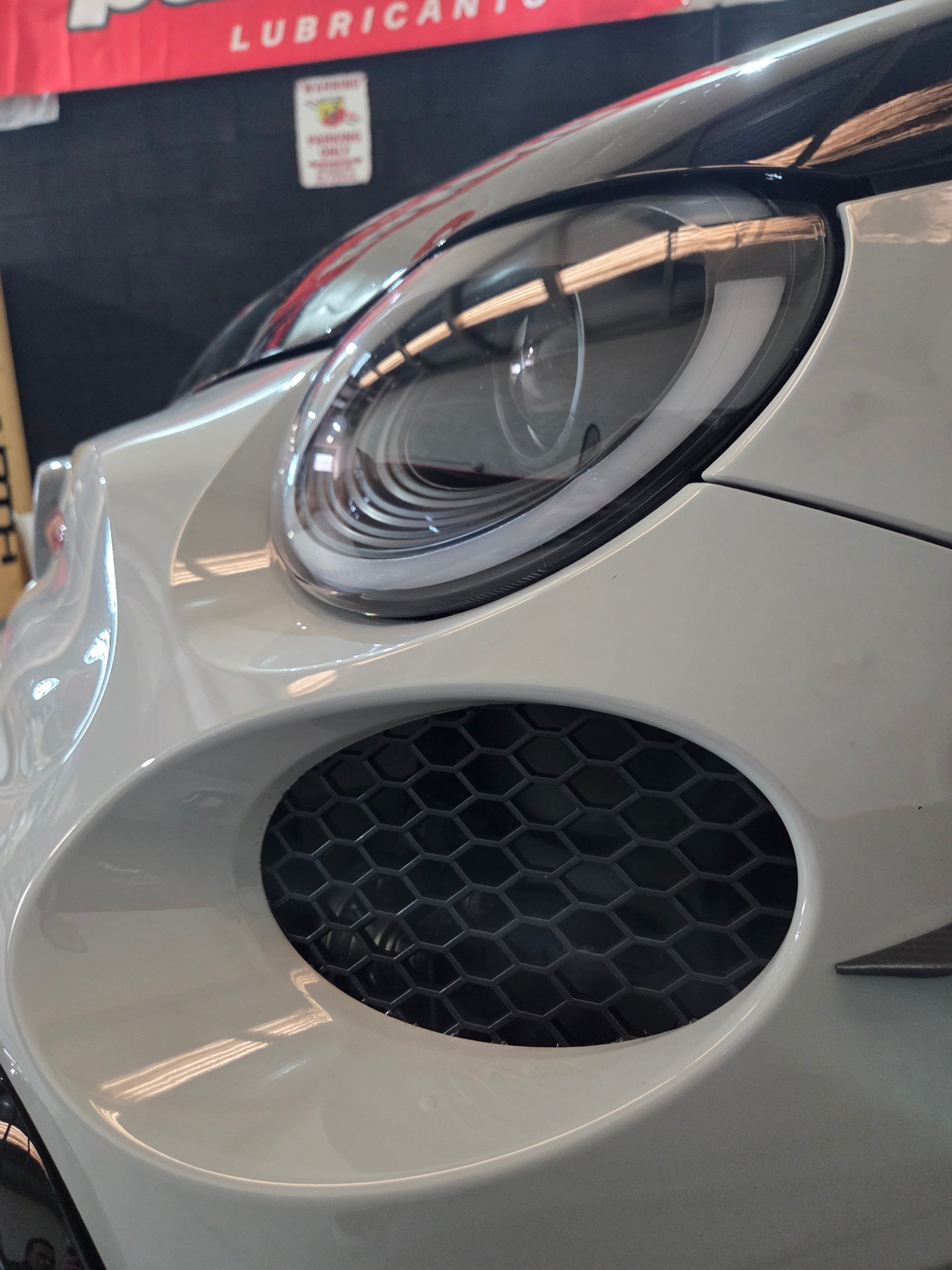 Pellicole protettive per Fiat 595 Abarth Uconnect 7 Pellicole protettive per Fiat 595 Abarth Uconnect 7