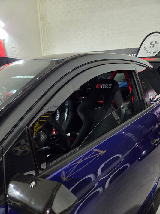 Abarth Deflectores Wind de Viento y Lluvia Ventanas Delanteras Derivabrisas