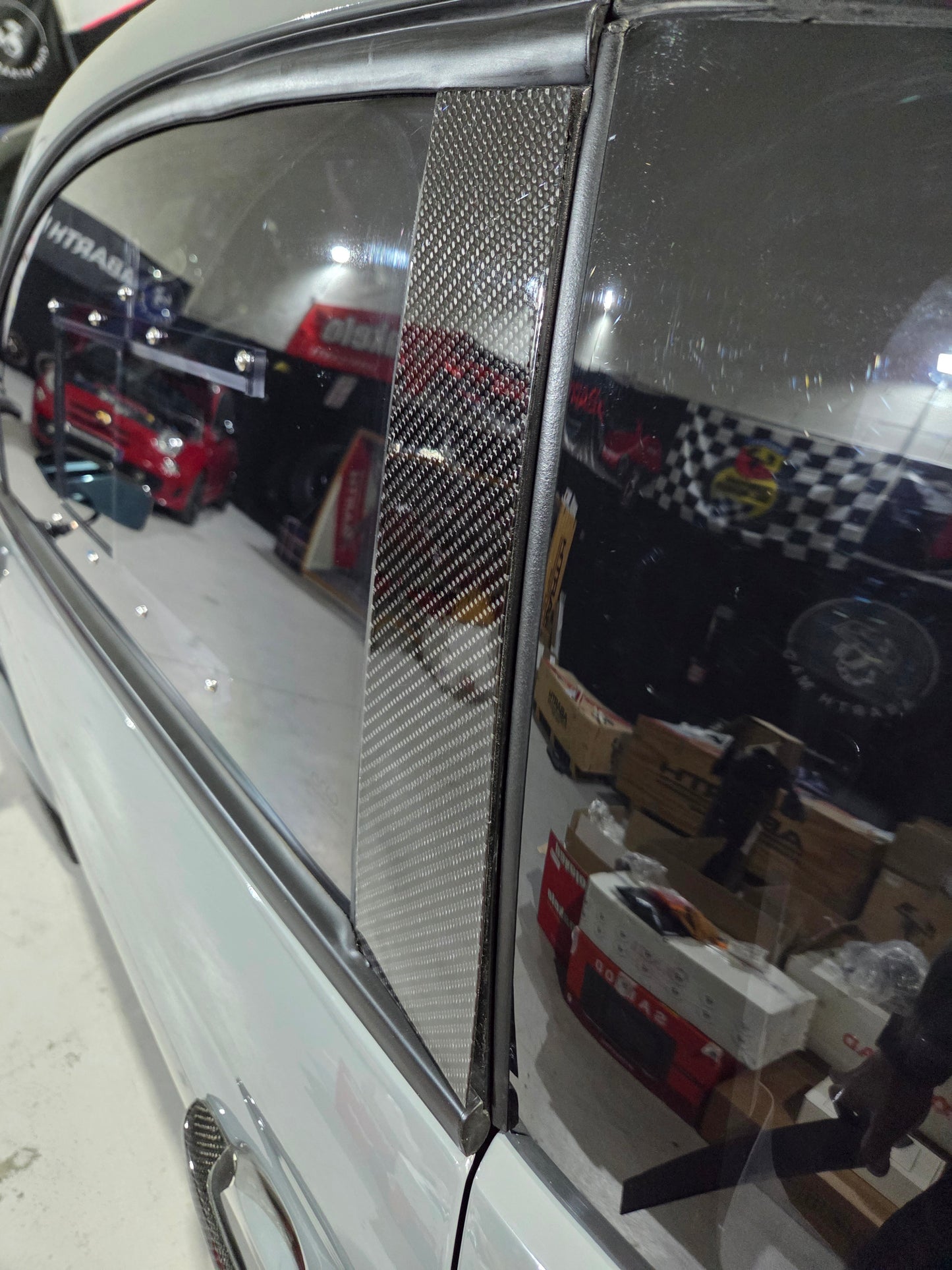 Montanti B Abarth in Fibra di Carbonio (6 pezzi)