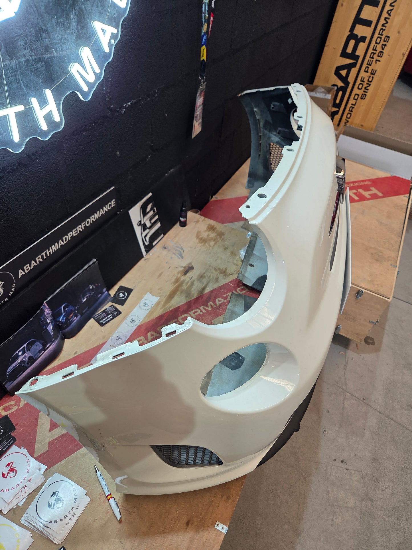 Abarth 08-16 Pre Restyling Prefacelit Paragolpes Frontal Front Bumper USED SALE