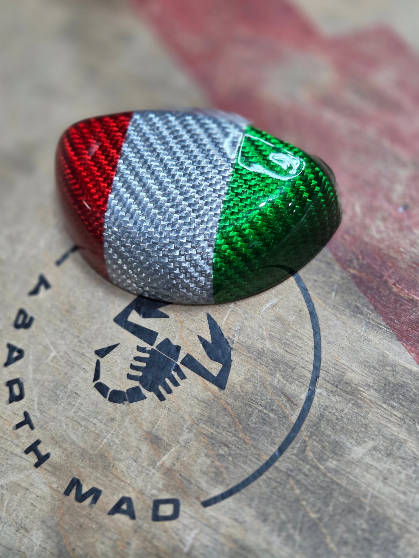 Abarth 500 595 695 Cover Fibra de Carbono Italia 🇮🇹100% Real Tornillo Cinturón Seatbelt Screw Holder
