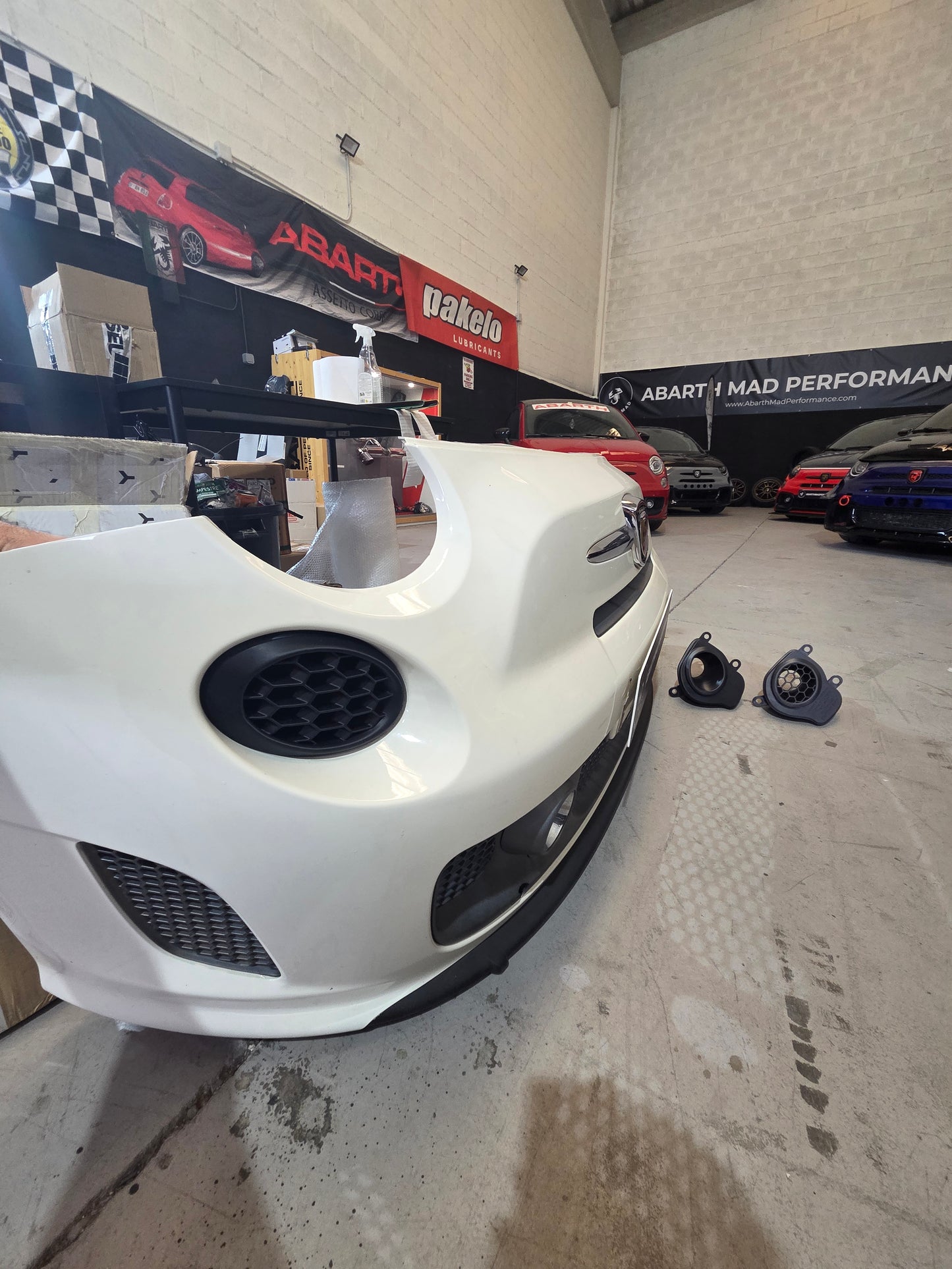 Abarth 2008-2016 Pre Facelift Front Air Ducts Bumper Intake Brakes Vent