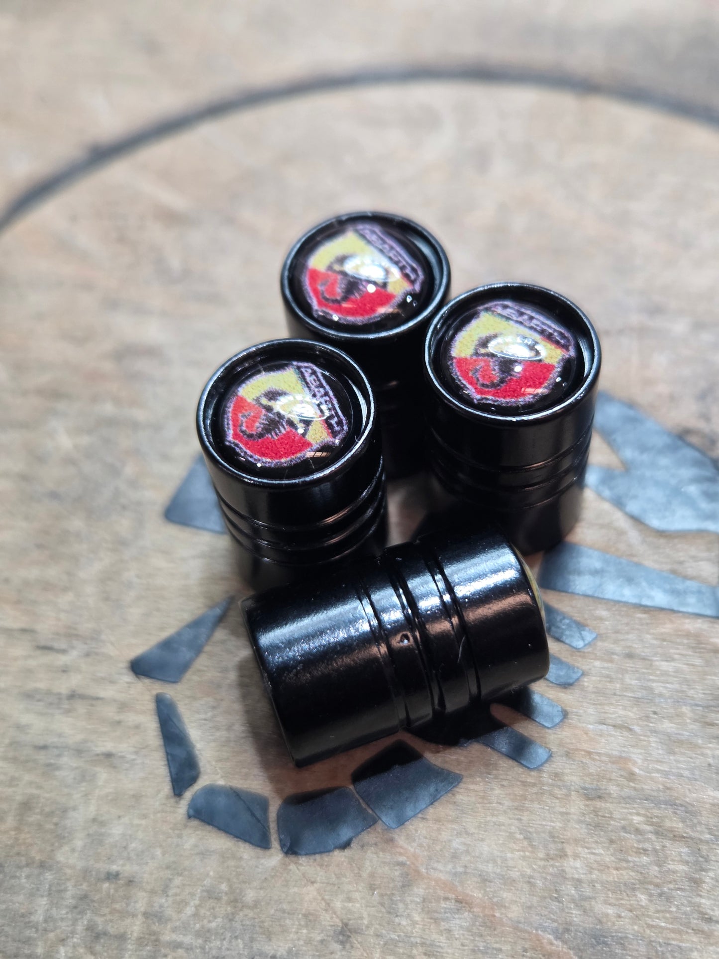 Abarth Fiat Set Black 4 Valve Wheel Caps Válvulas Tapones Ruedas Llantas