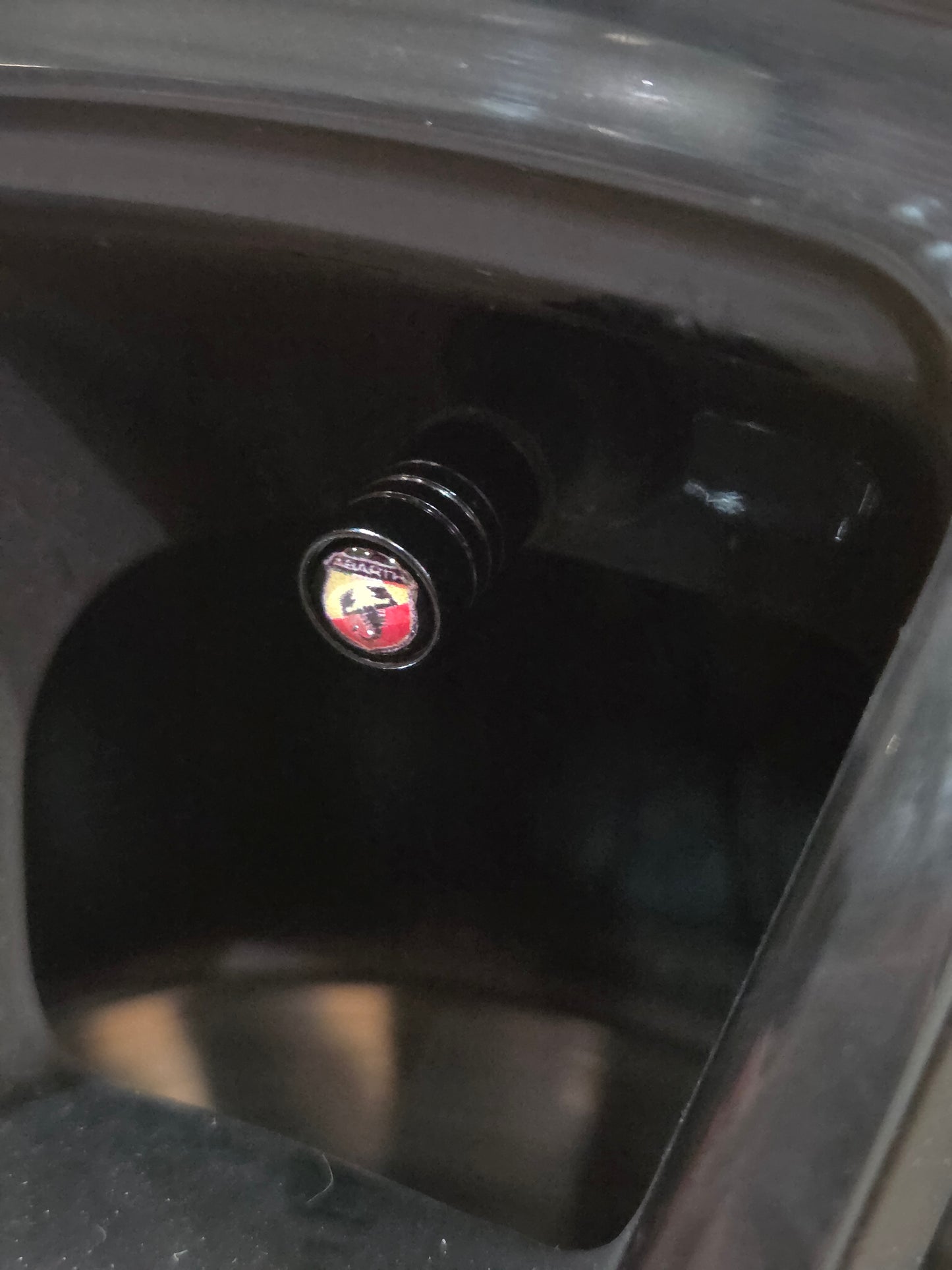 Abarth Fiat Set Black 4 Valve Wheel Caps Válvulas Tapones Ruedas Llantas