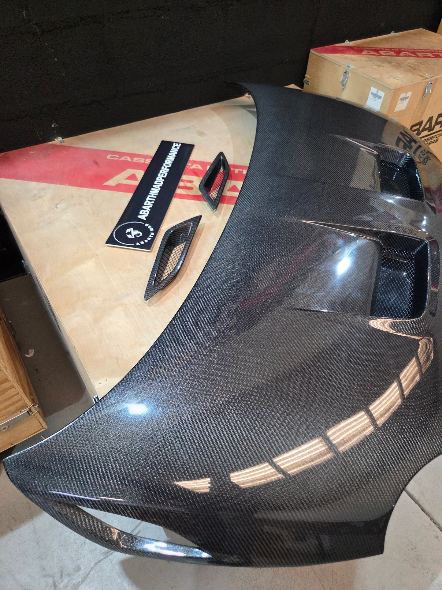 Exclusive Pre Order!! Abarth Fiat 500 Carbon Fiber 100% Japan Hood Capó Fibra Carbono