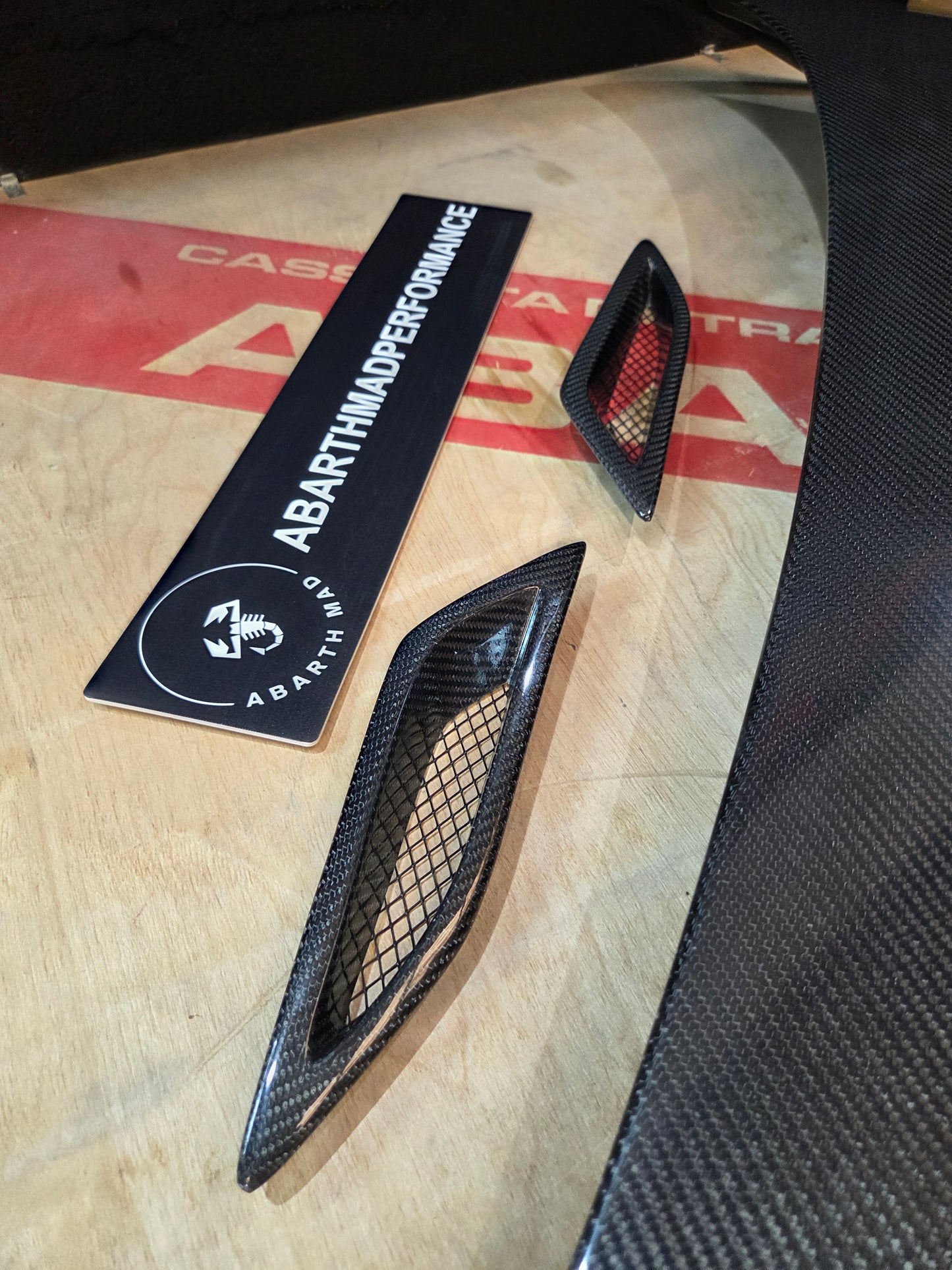 Exclusive Pre Order!! Abarth Fiat 500 Carbon Fiber 100% Japan Hood Capó Fibra Carbono