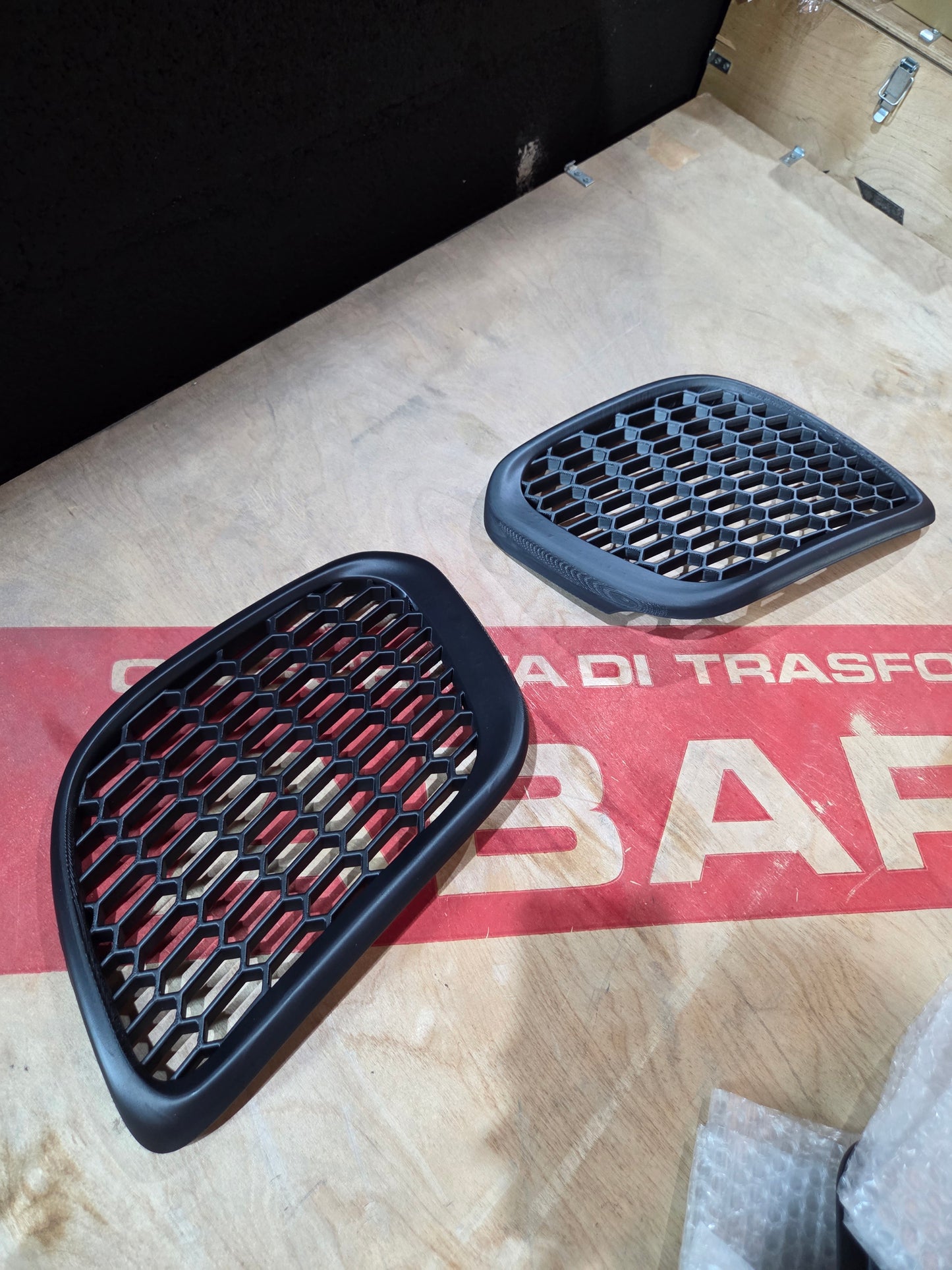 Abarth 2016+ Restyling Front Bumper Grille Honeycomb Set (2) Foglights Delete Paragolpes Delantero Rejilla Elimina Antinieblas