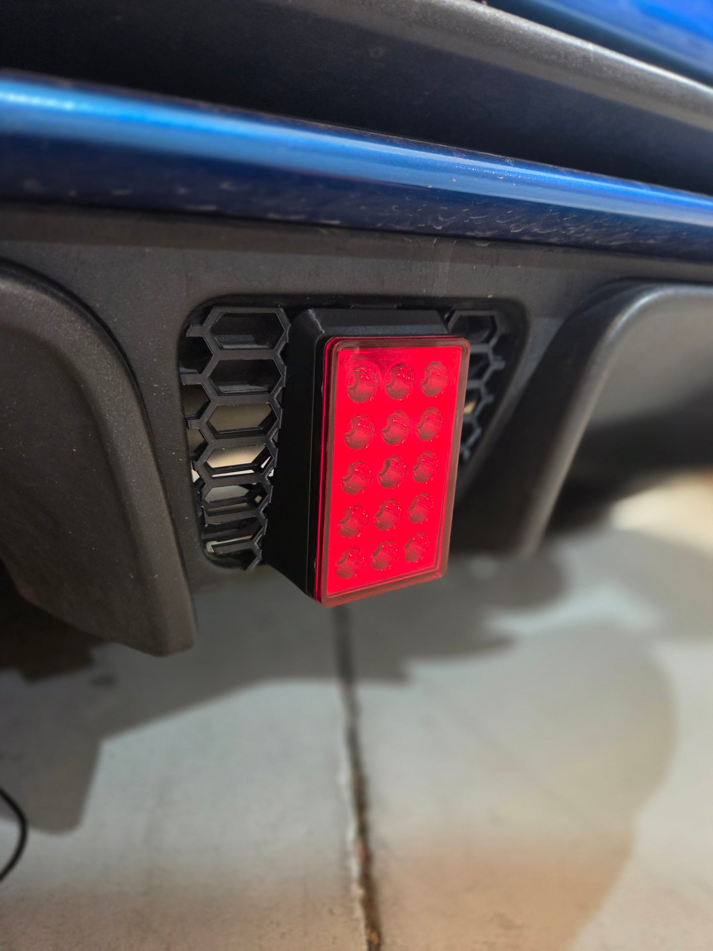 Abarth 2016+ Restyling F1 Style Diffusser Light with 3D grille Luz Difusor Rejilla Plug & Play