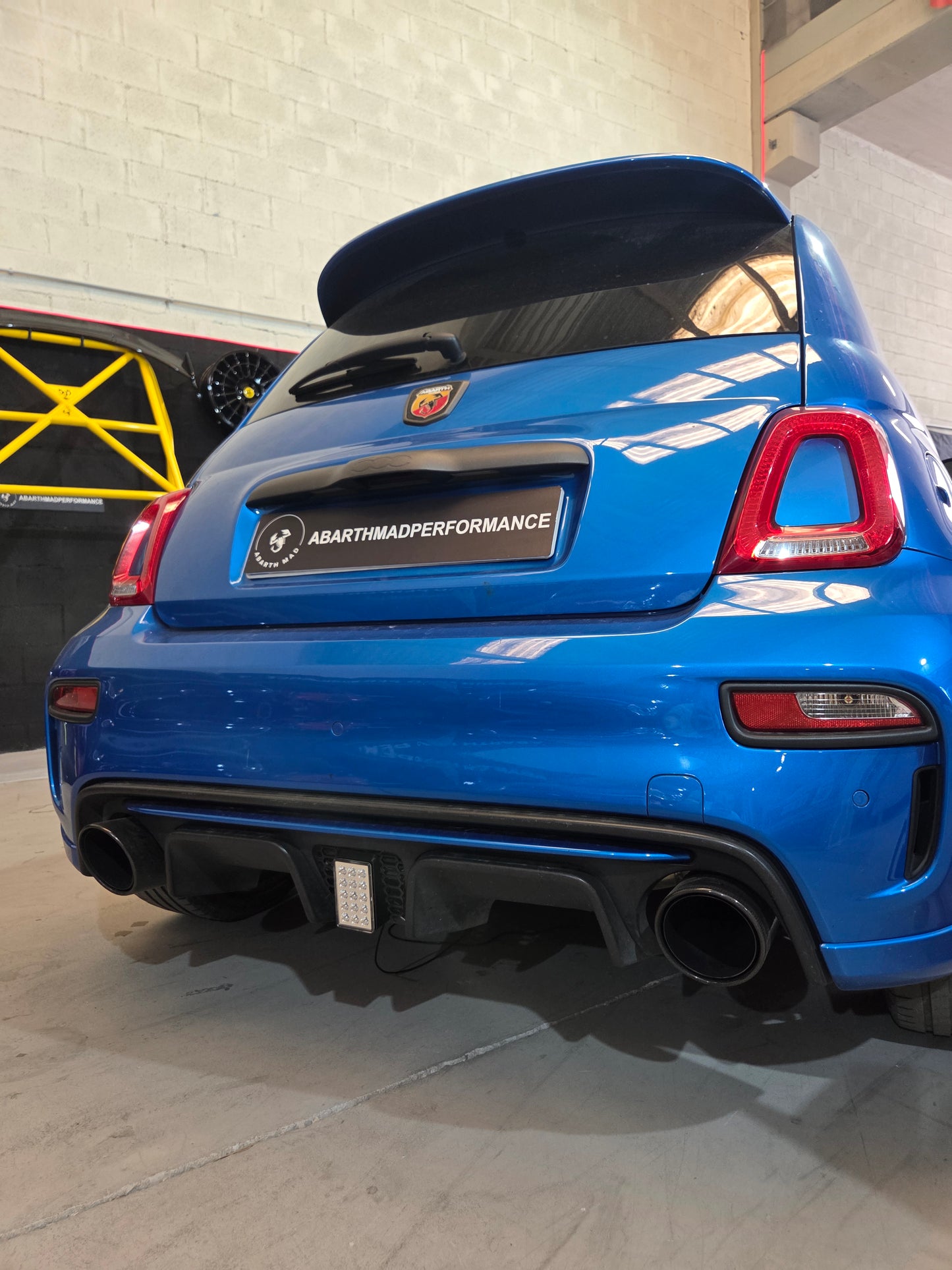 Abarth 2016+ Restyling F1 Style Diffusser Light with 3D grille Luz Difusor Rejilla Plug & Play