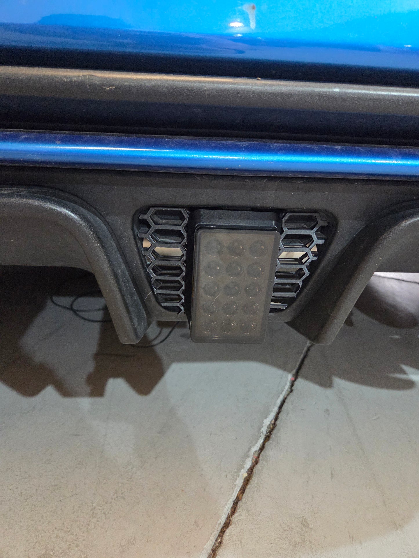Abarth 2016+ Restyling F1 Style Diffusser Light with 3D grille Luz Difusor Rejilla Plug & Play