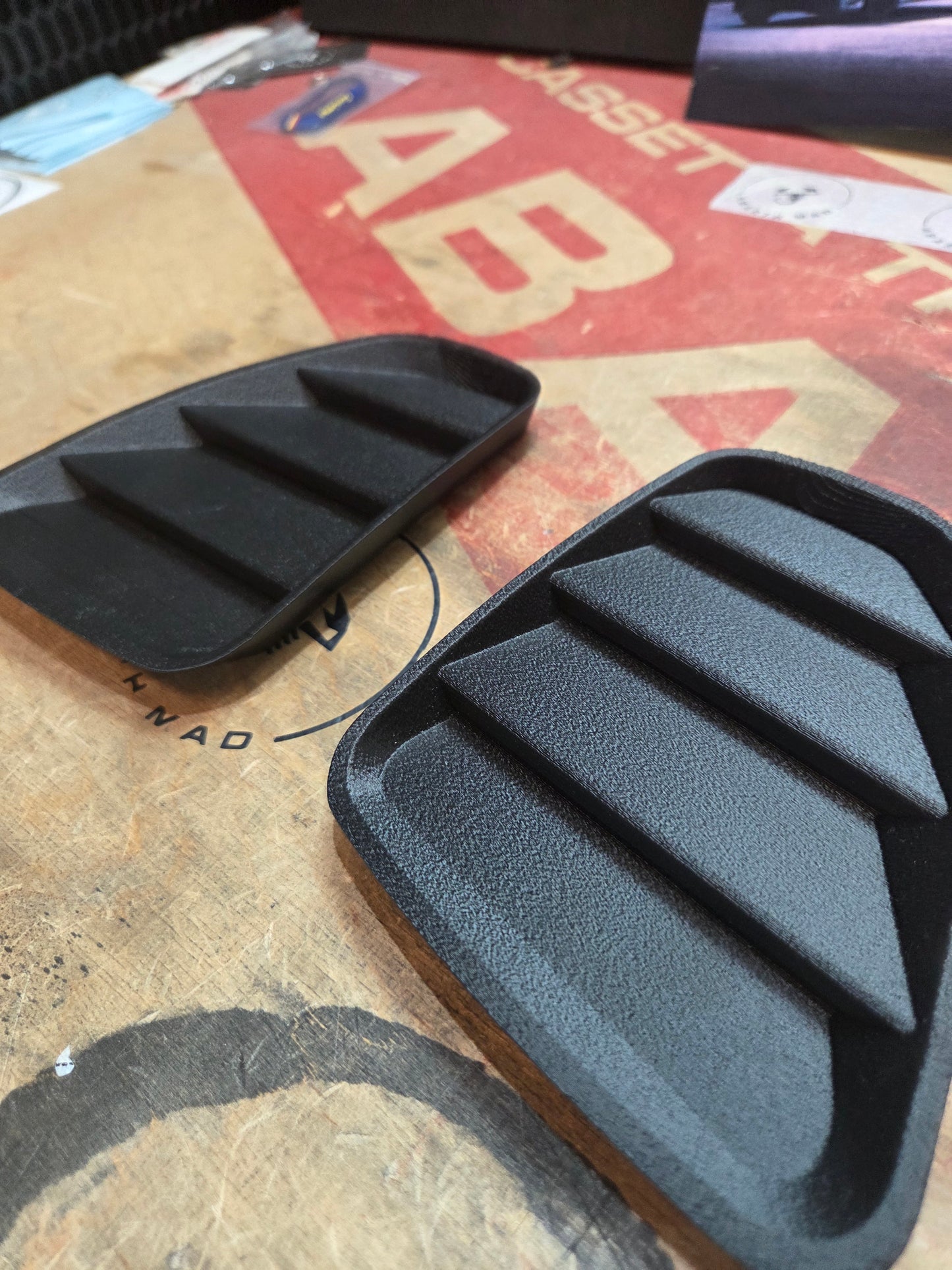 Abarth 2016+ Restyling Cover Faros Traseros Estillo Rejilla Rear Tail lights Insert Cover Black Gloss, Matt or Carbon