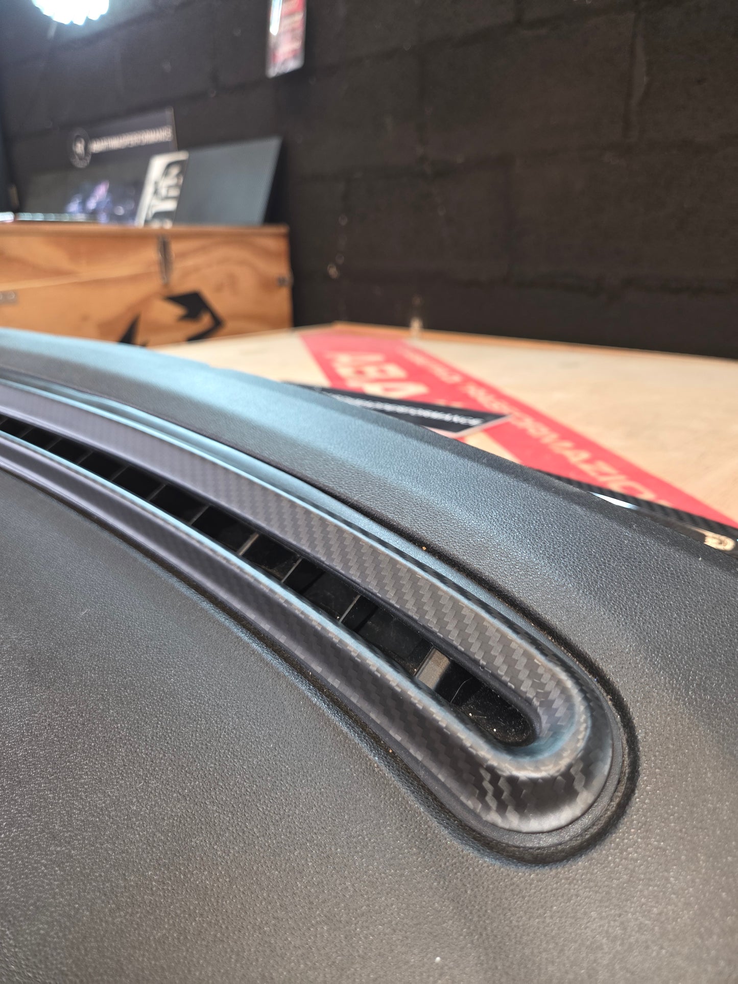 Abarth 500 All Model Carbon Fiber Windshield Defroster Air Top Vents Set (2) Cover Salpicadero Aireadores Superiores