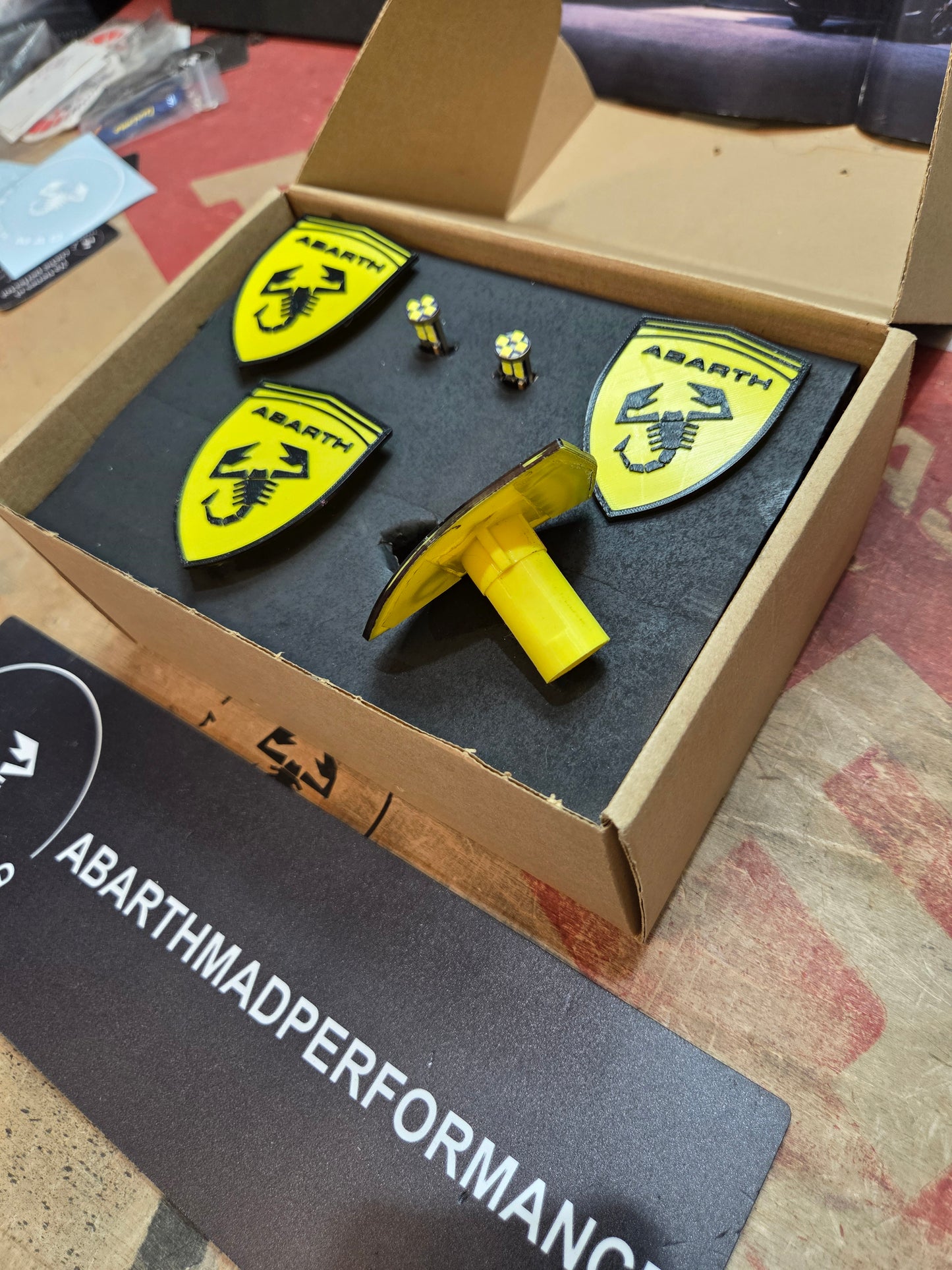 Abarth Fiat 500 3D Ferrari Style Front Side Markers Pair (2) Fenders Intermitentes Delanteros + Led
