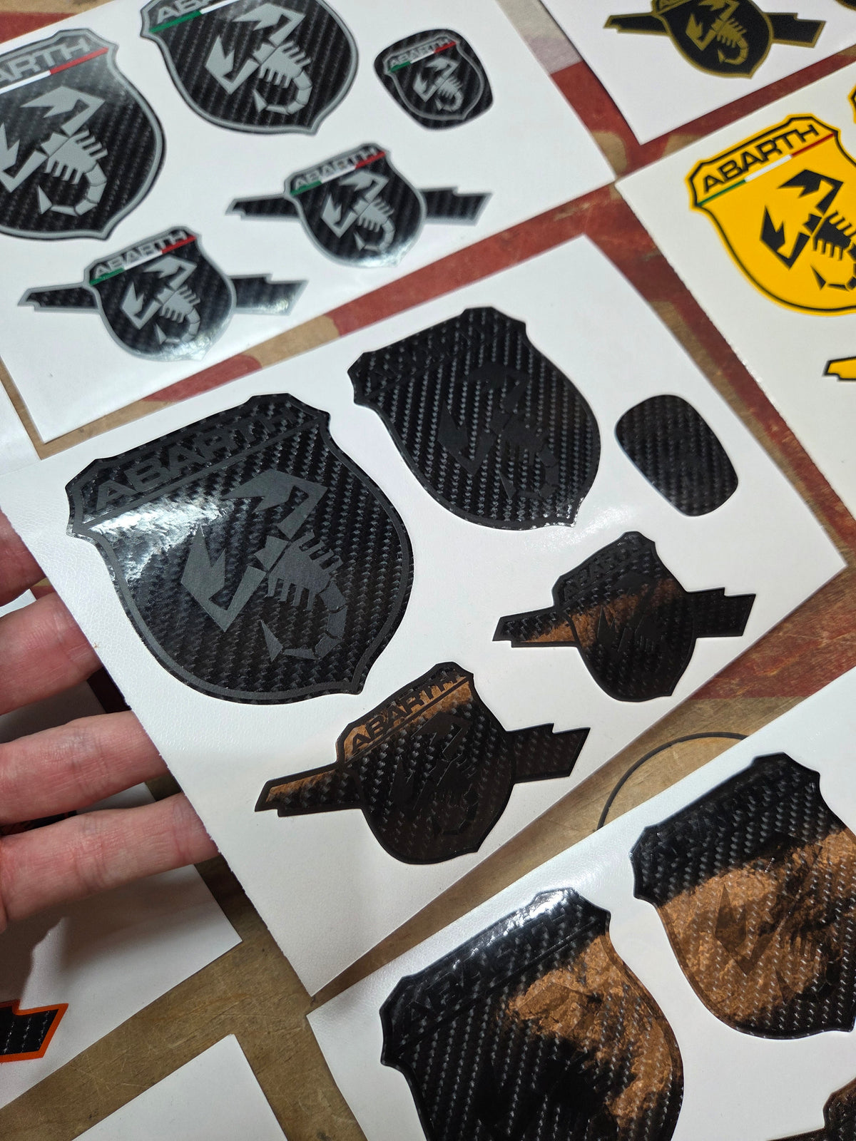 Abarth 500 Carbon Kit Logos Vinilo Emblemas Copri (5 vinilos)