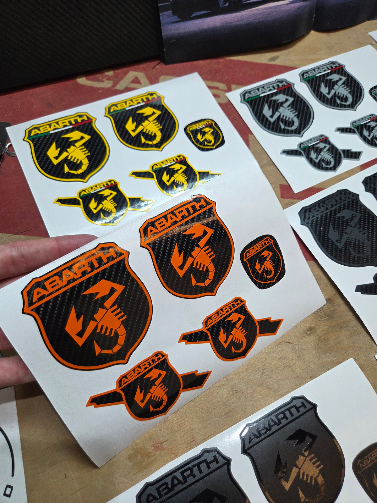 Abarth 500 Carbon Kit Logos Vinilo Emblemas Copri (5 vinilos)