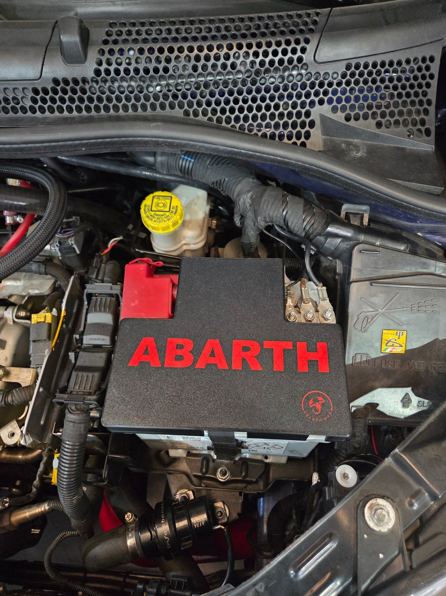 Abarth Fiat 500 3D Battery Cover Batería 1 Piece Custom