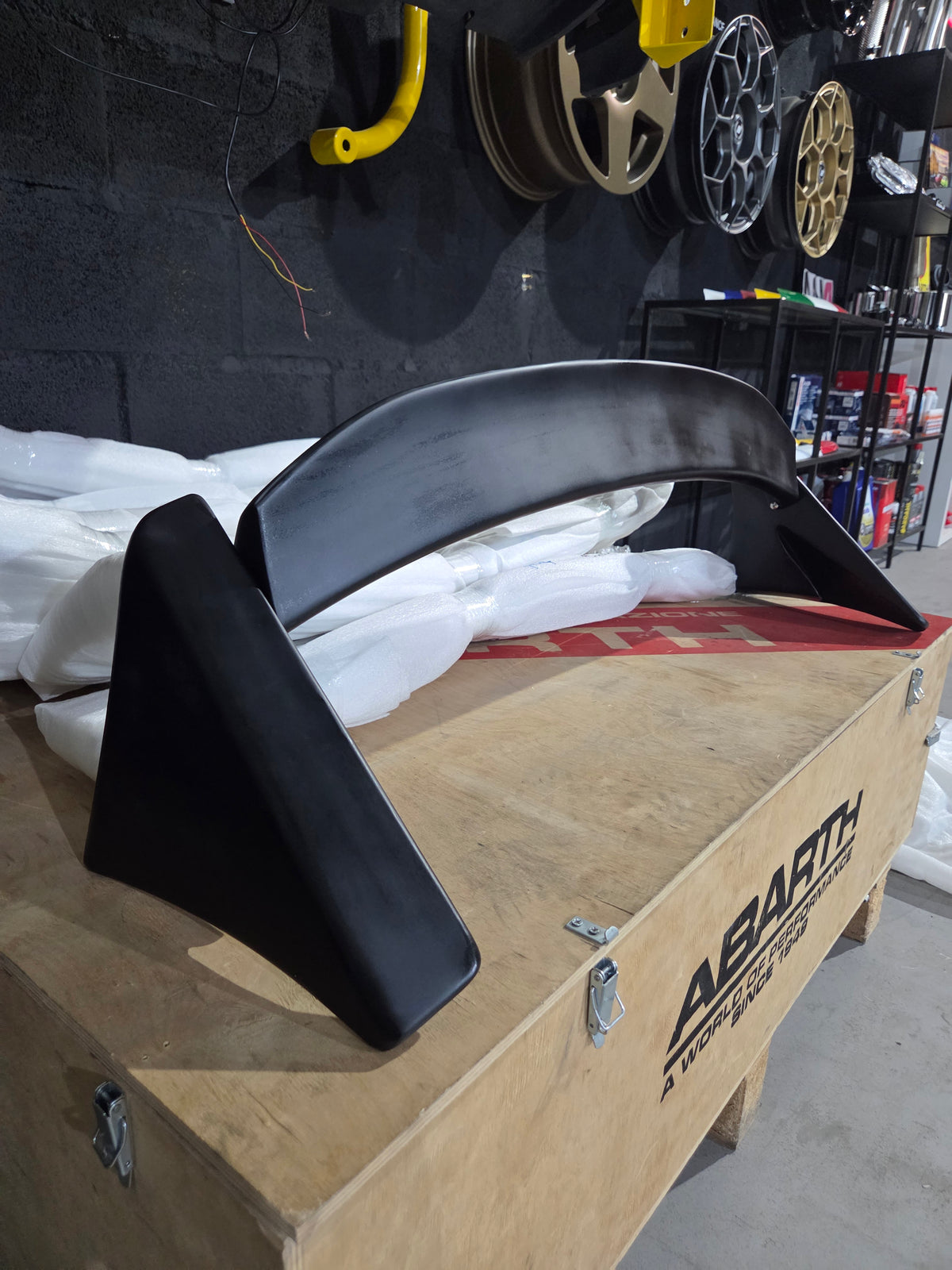 Exclusive!! Abarth 500 All Model Carbon Fiber Spoiler Japan Style Spoiler Wing